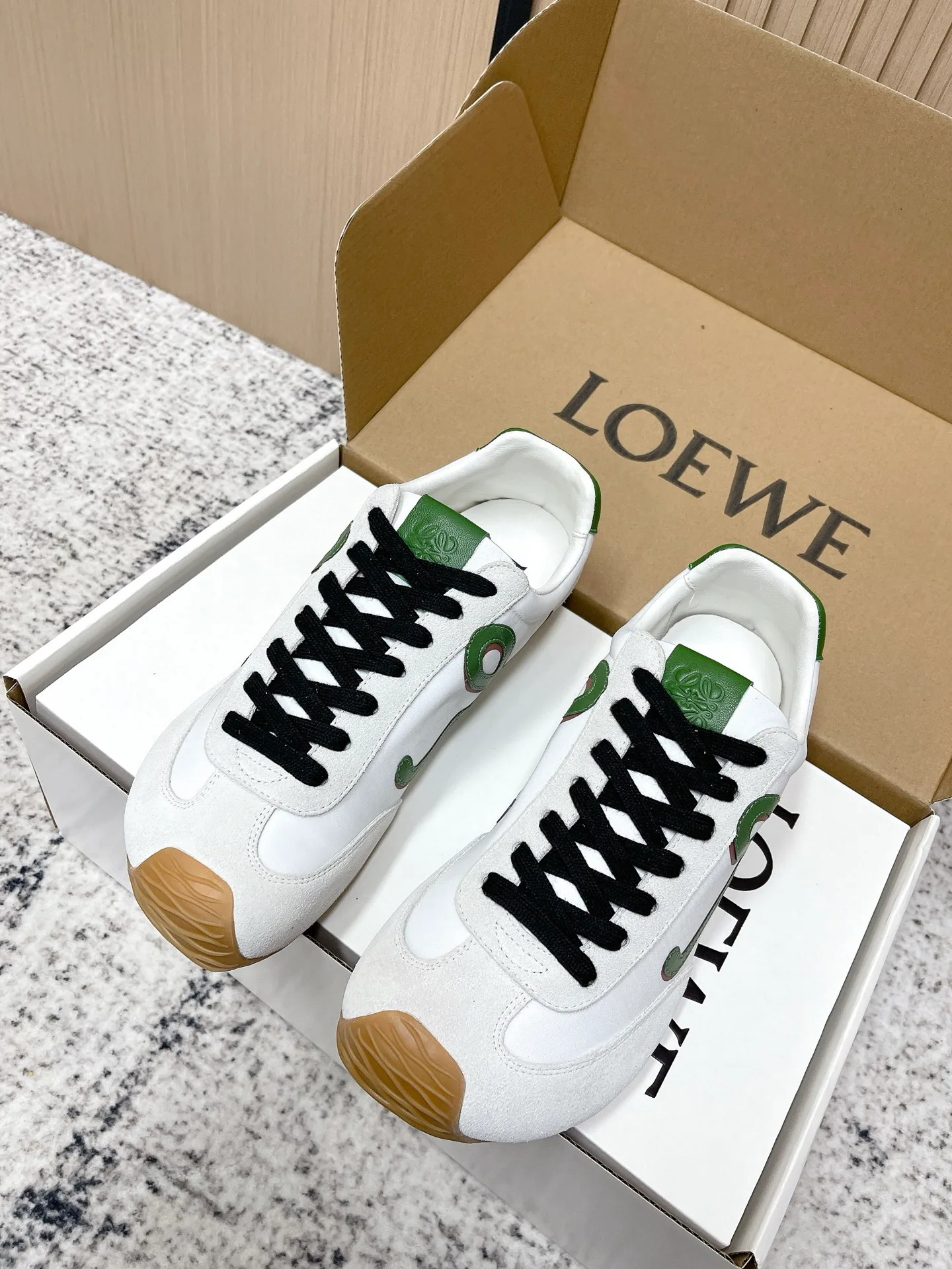 Кроссовки Женские Loewe 671677