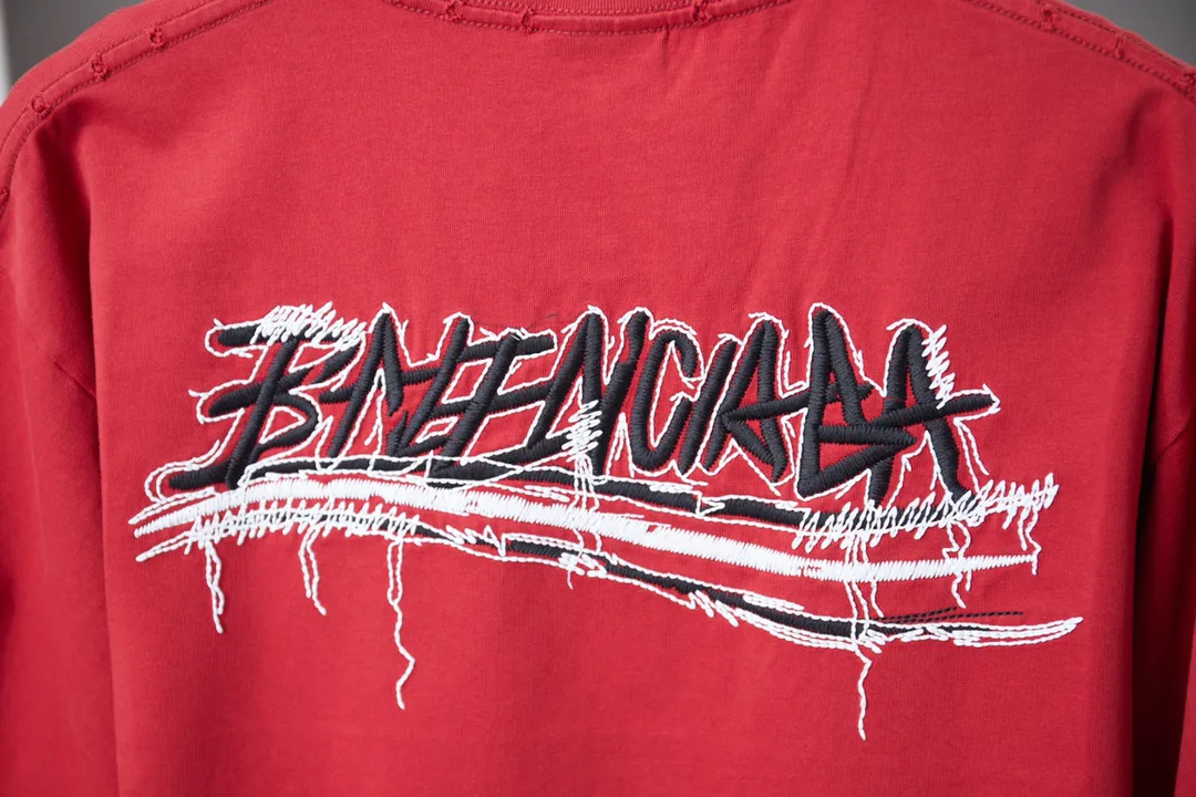 Футболки Женские Balenciaga 10937942