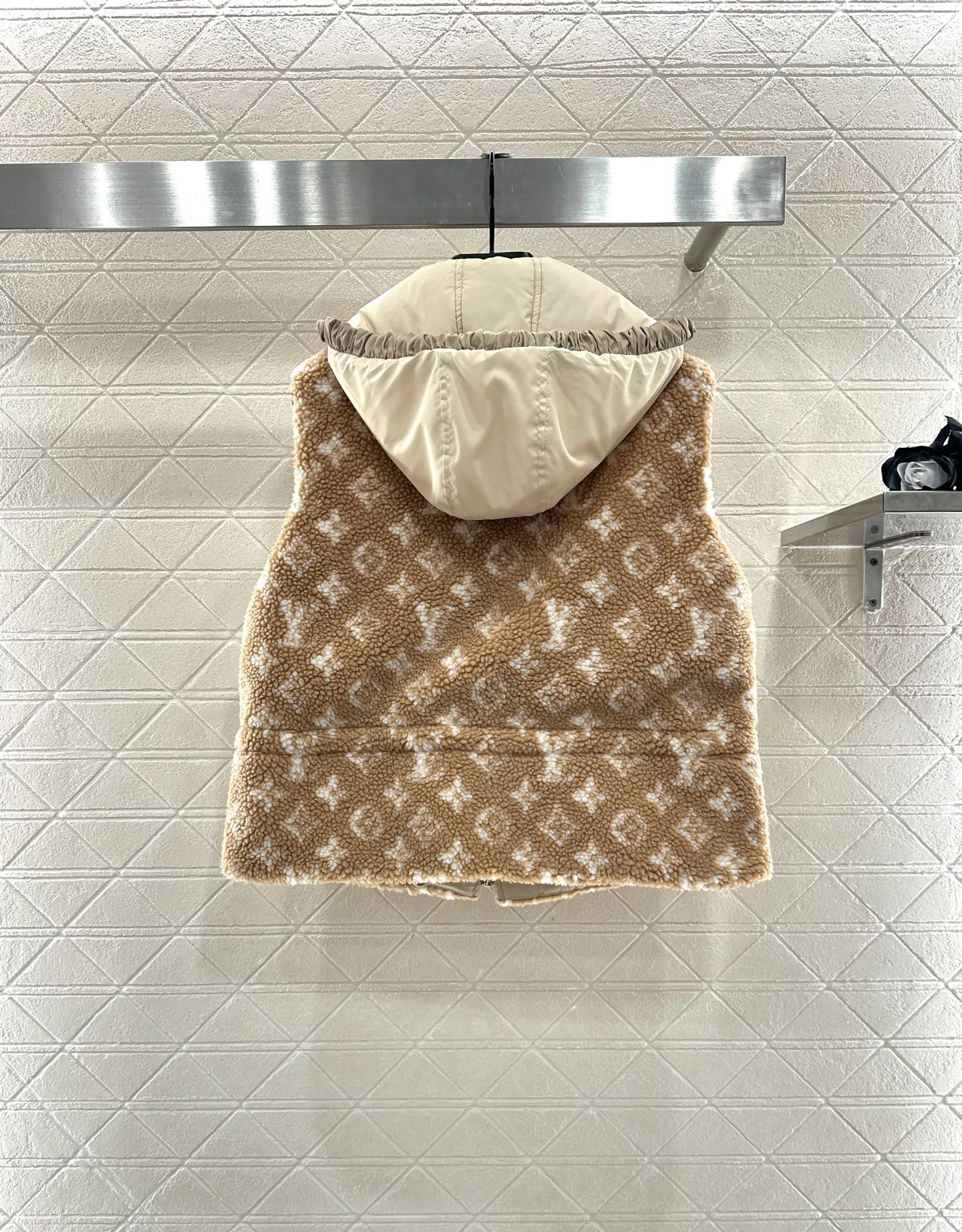 Жилеты Женские Louis Vuitton 172544