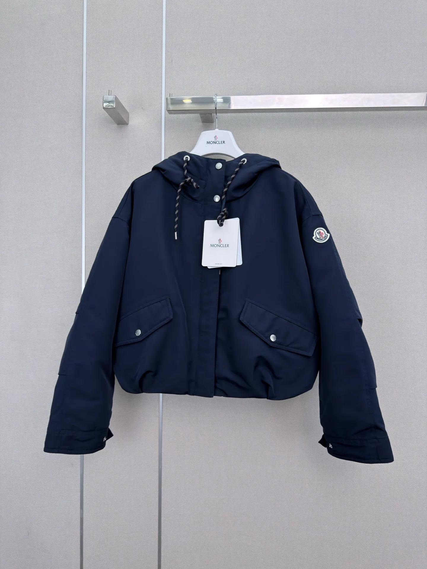 Куртки И Пуховики Женские Moncler 18402395