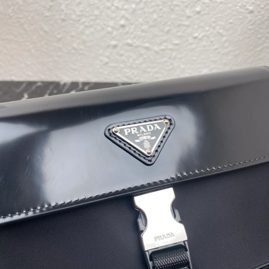 Сумки На Ремне Женские Prada 617127