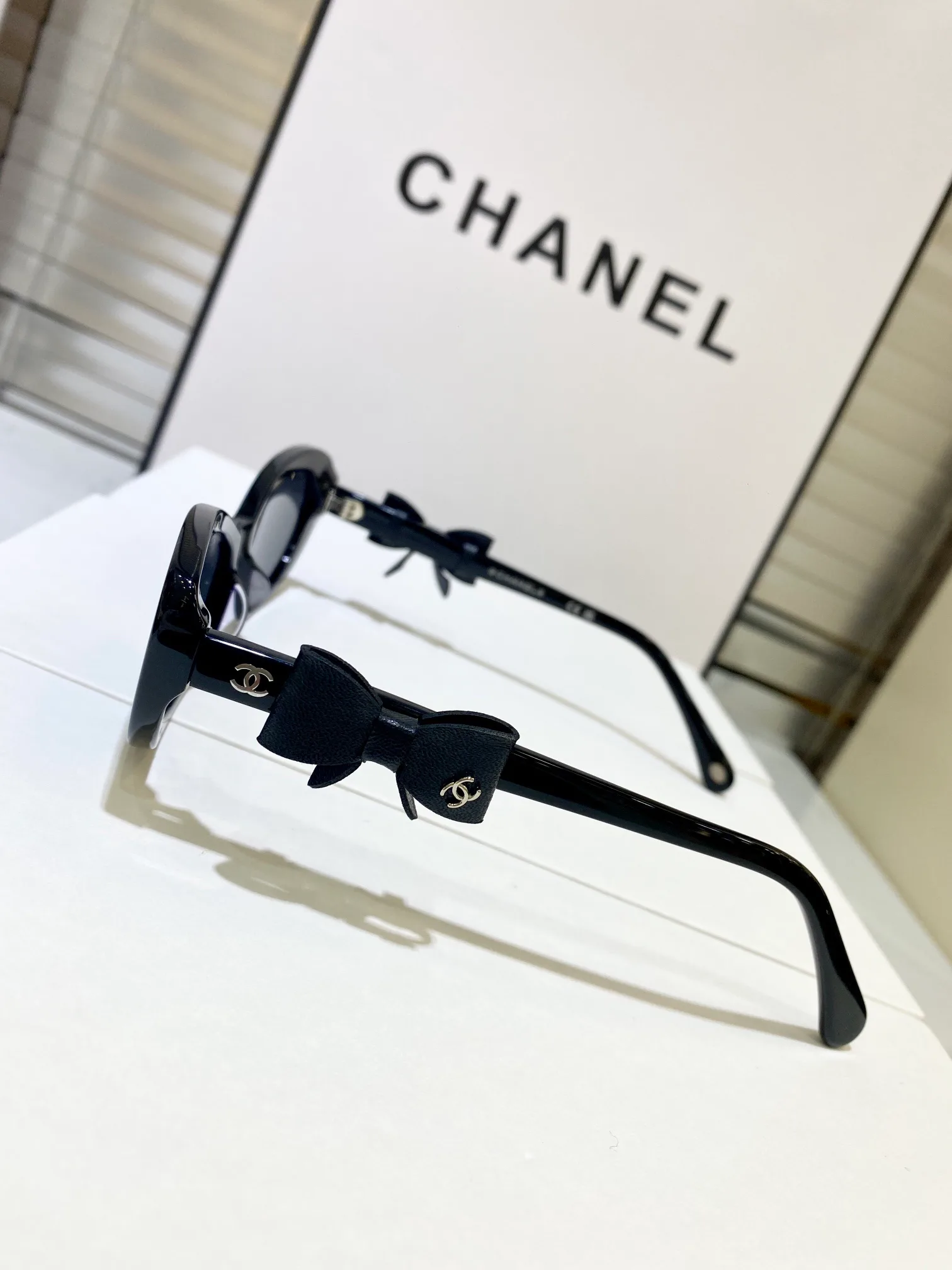 Очки Chanel 8970944