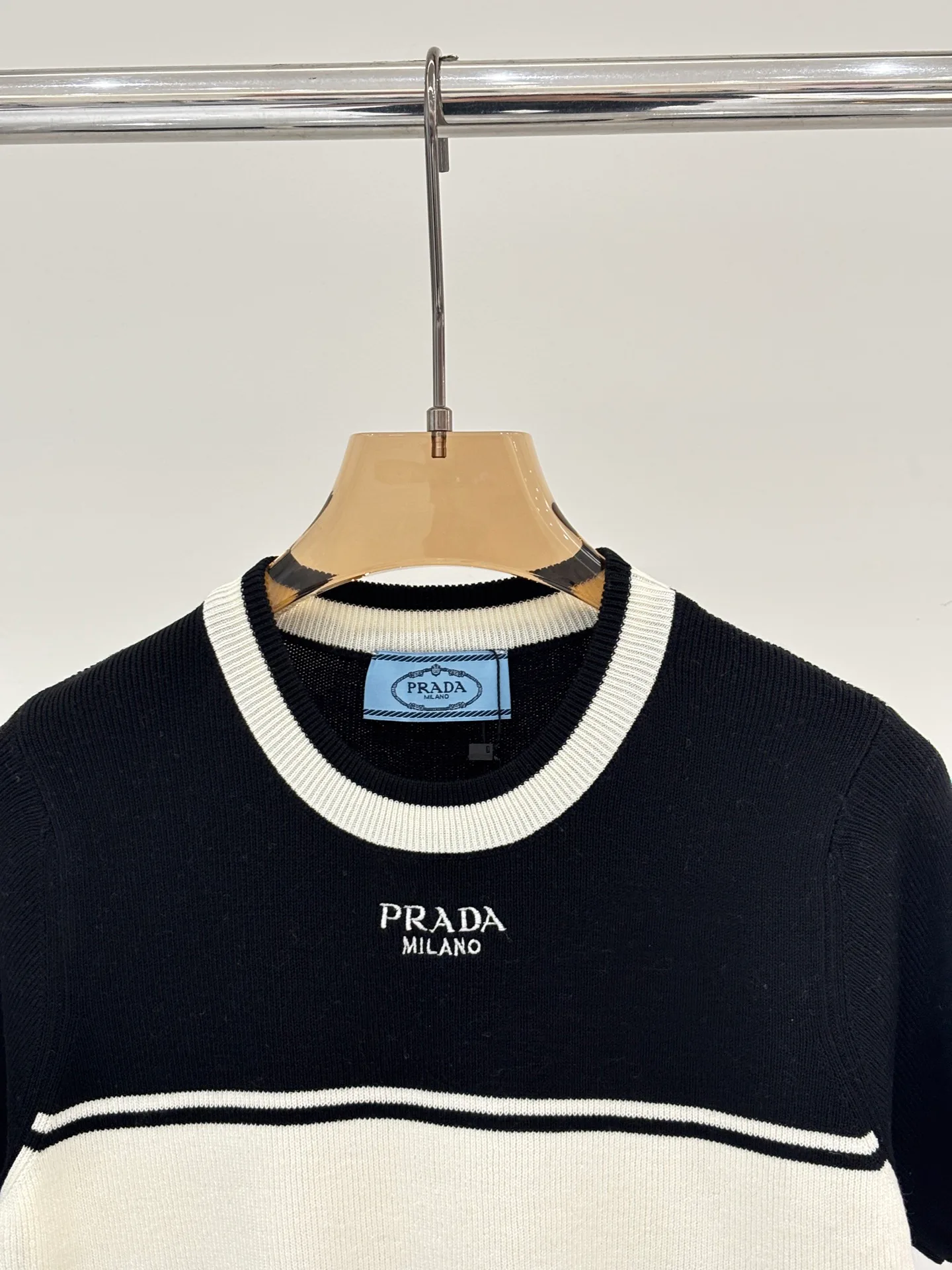 Футболки Женские Prada 11509697