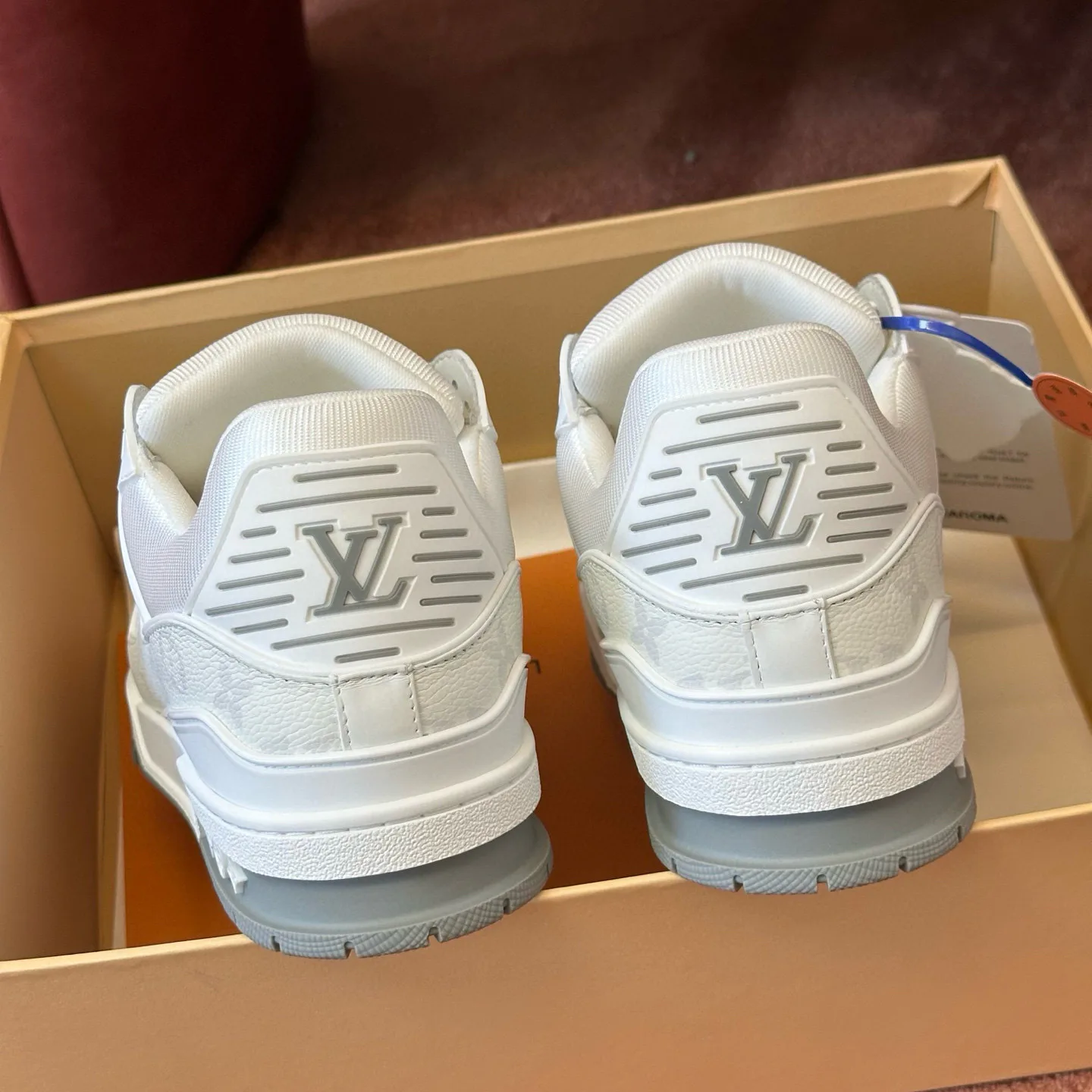 Кроссовки Женские Louis Vuitton 467436