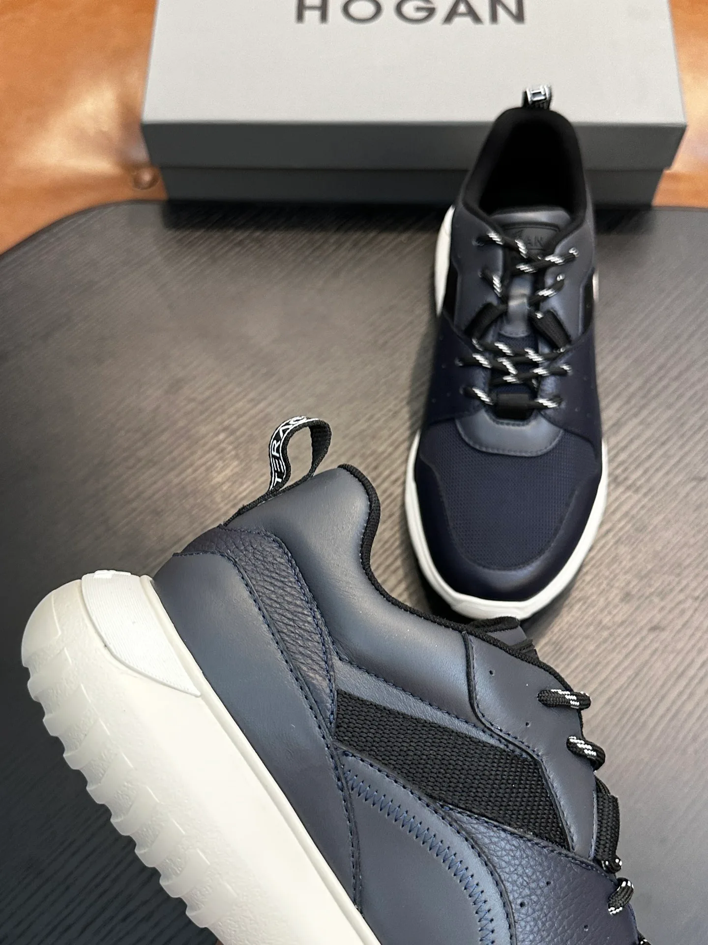 Кроссовки Мужские Hogan 141496