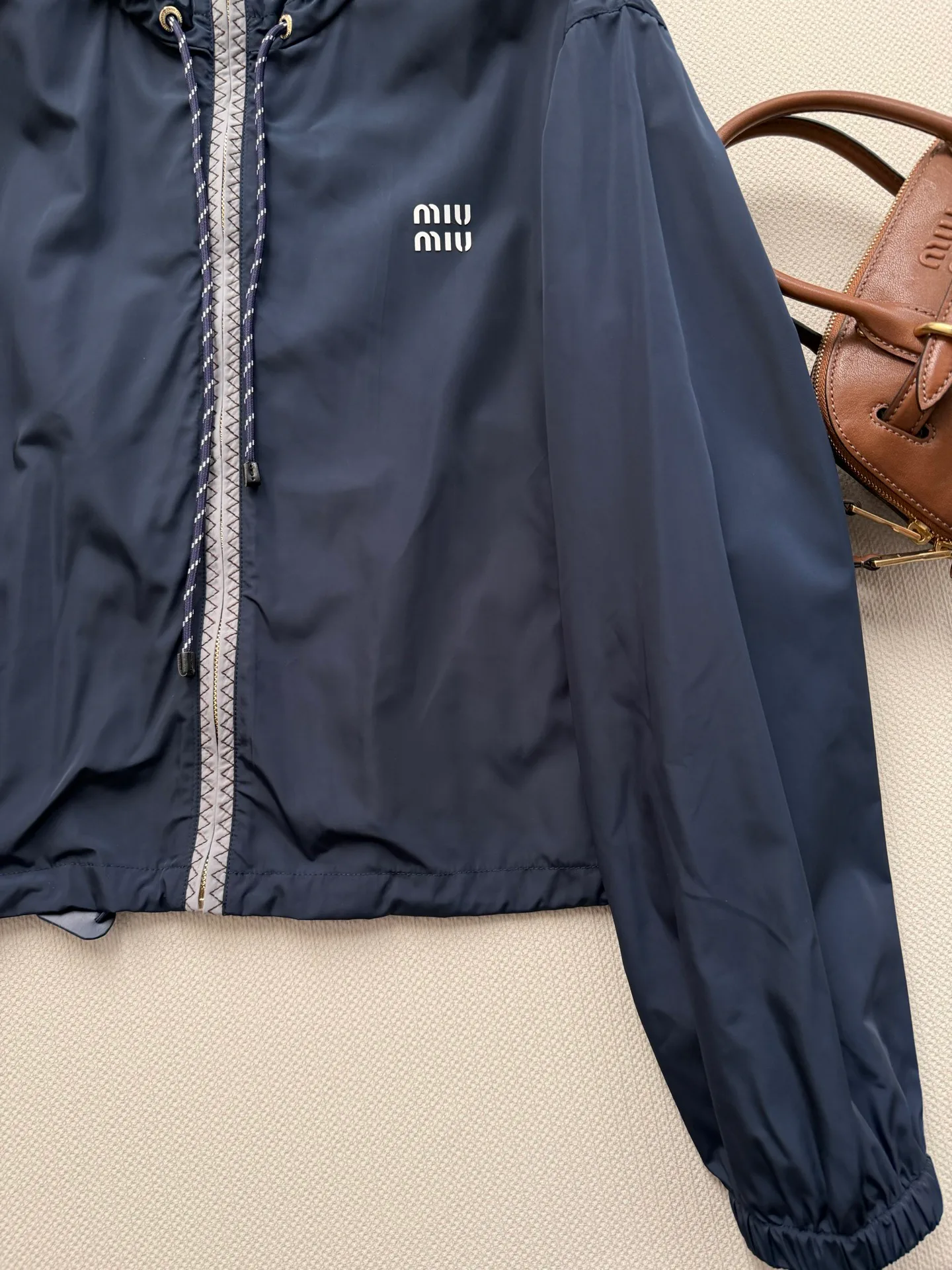 Куртки И Пуховики Женские Miu Miu 11520247
