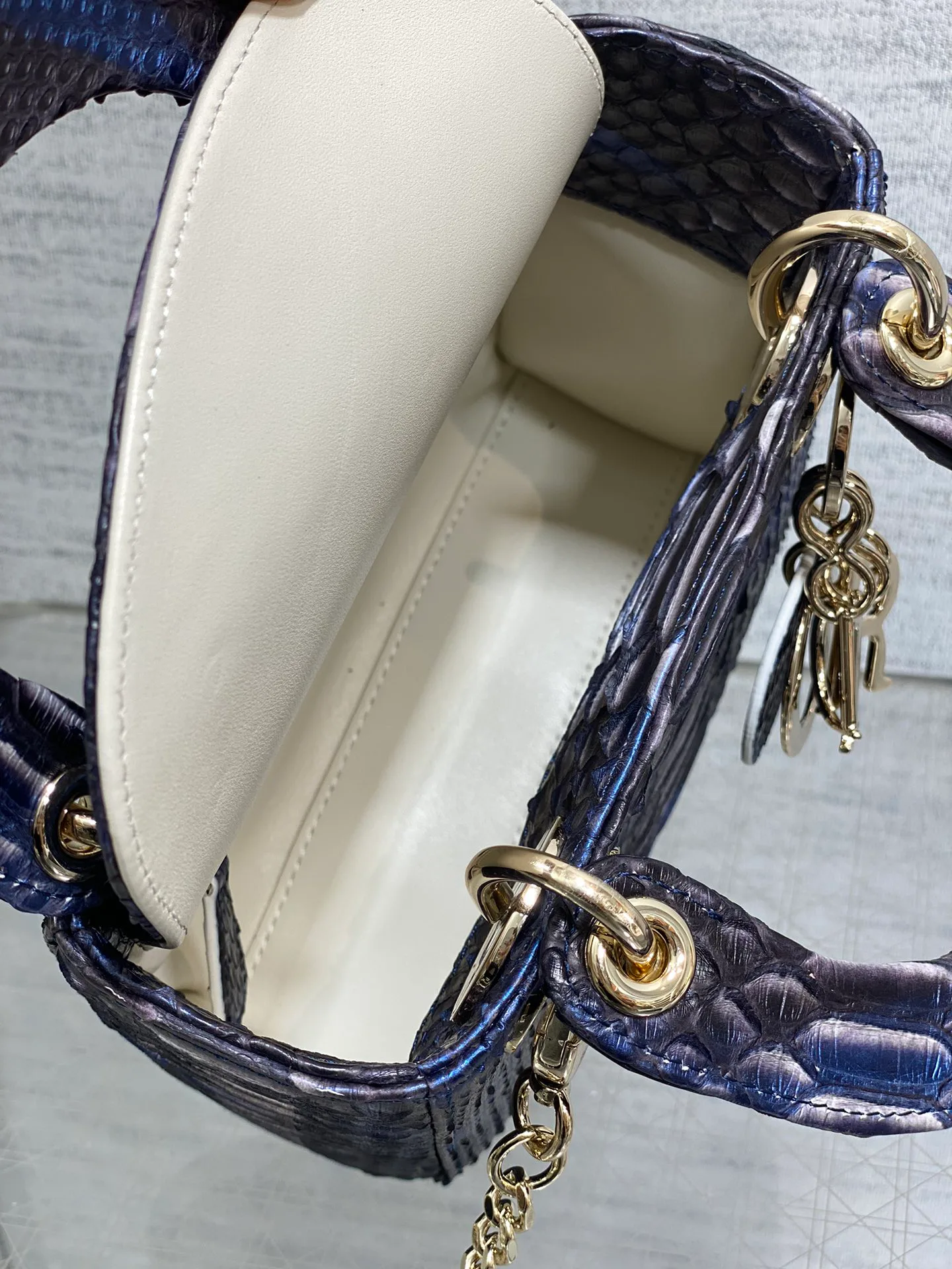 Классические Сумки Женские Christian Dior 11581734