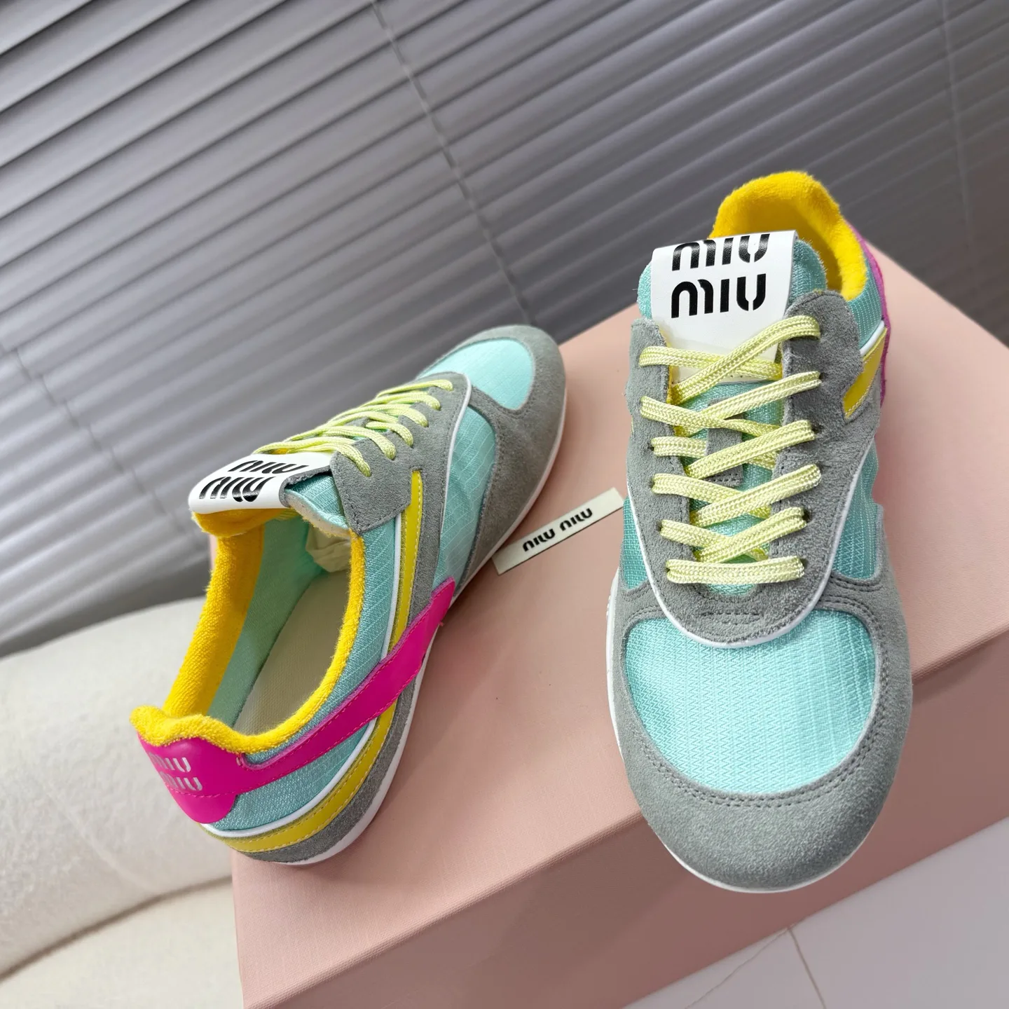 Кроссовки Женские Miu Miu 3742510