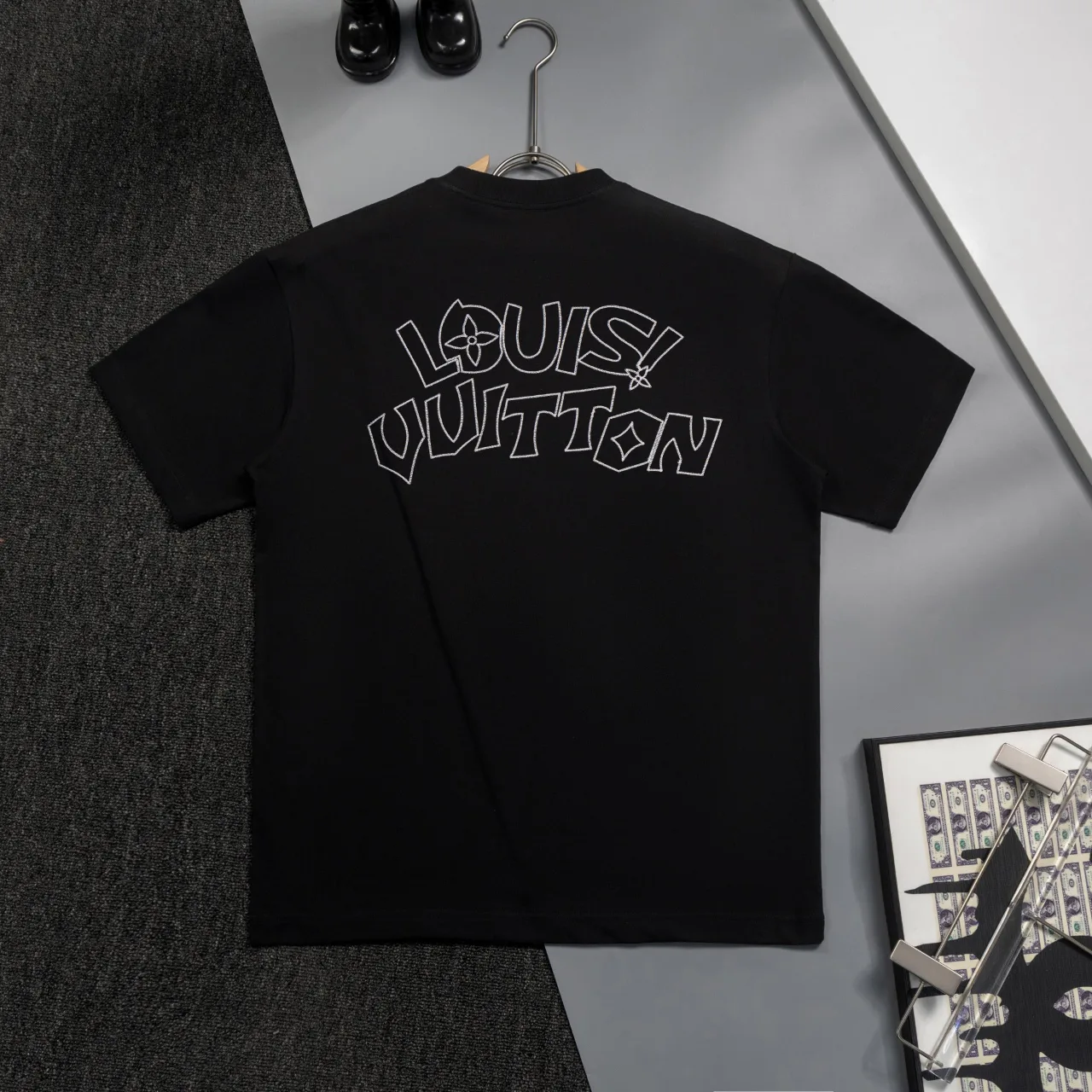 Футболки Мужские Louis Vuitton 1276217