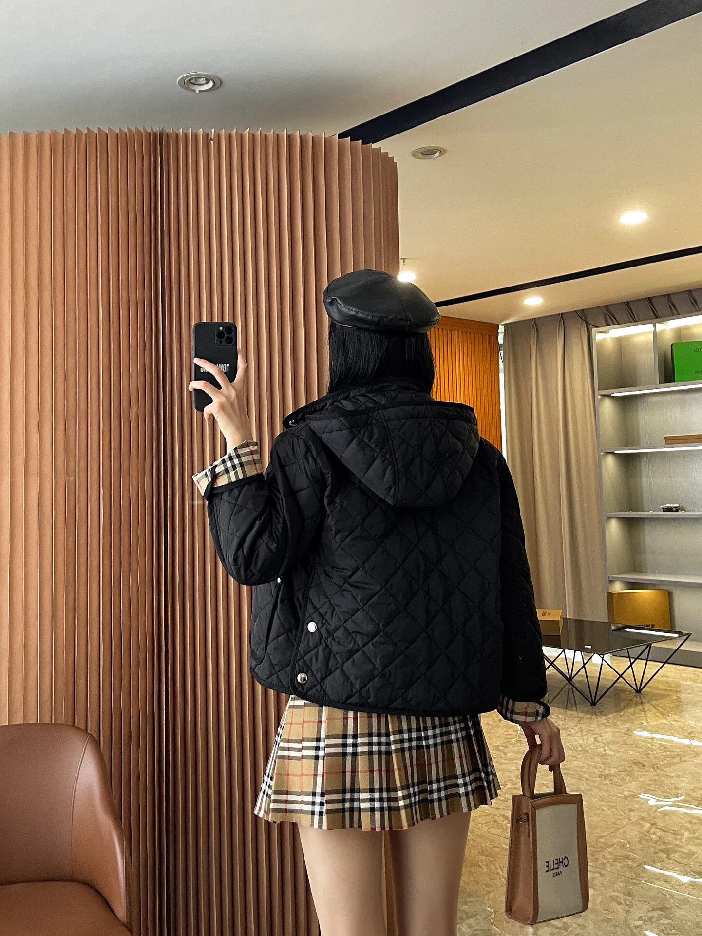 Куртки И Пуховики Женские Burberry 11433067