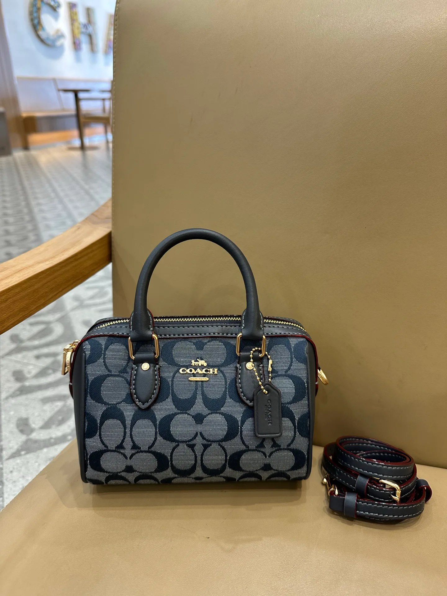 Классические Сумки Женские Coach 11552255