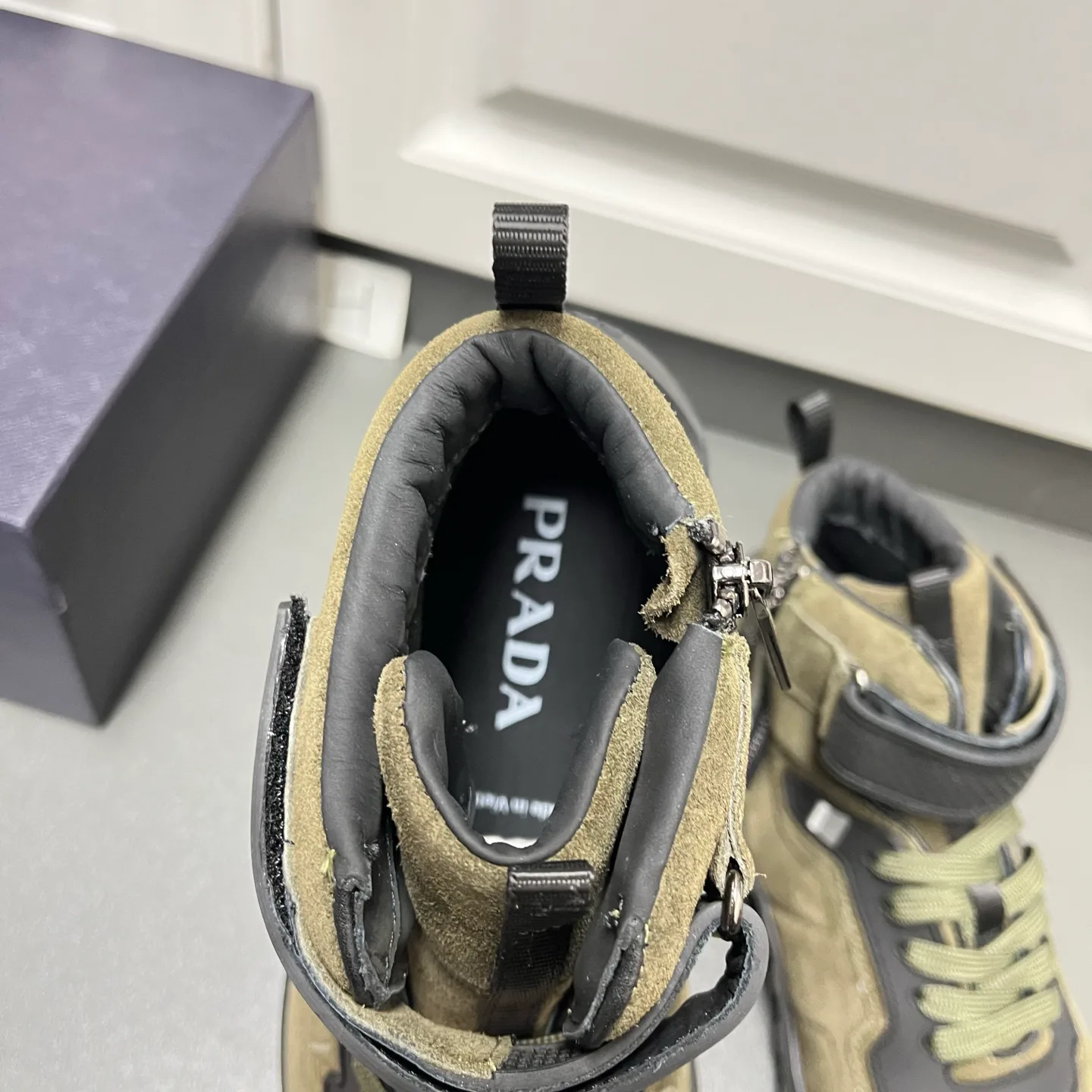 Кроссовки Мужские Prada 1140881