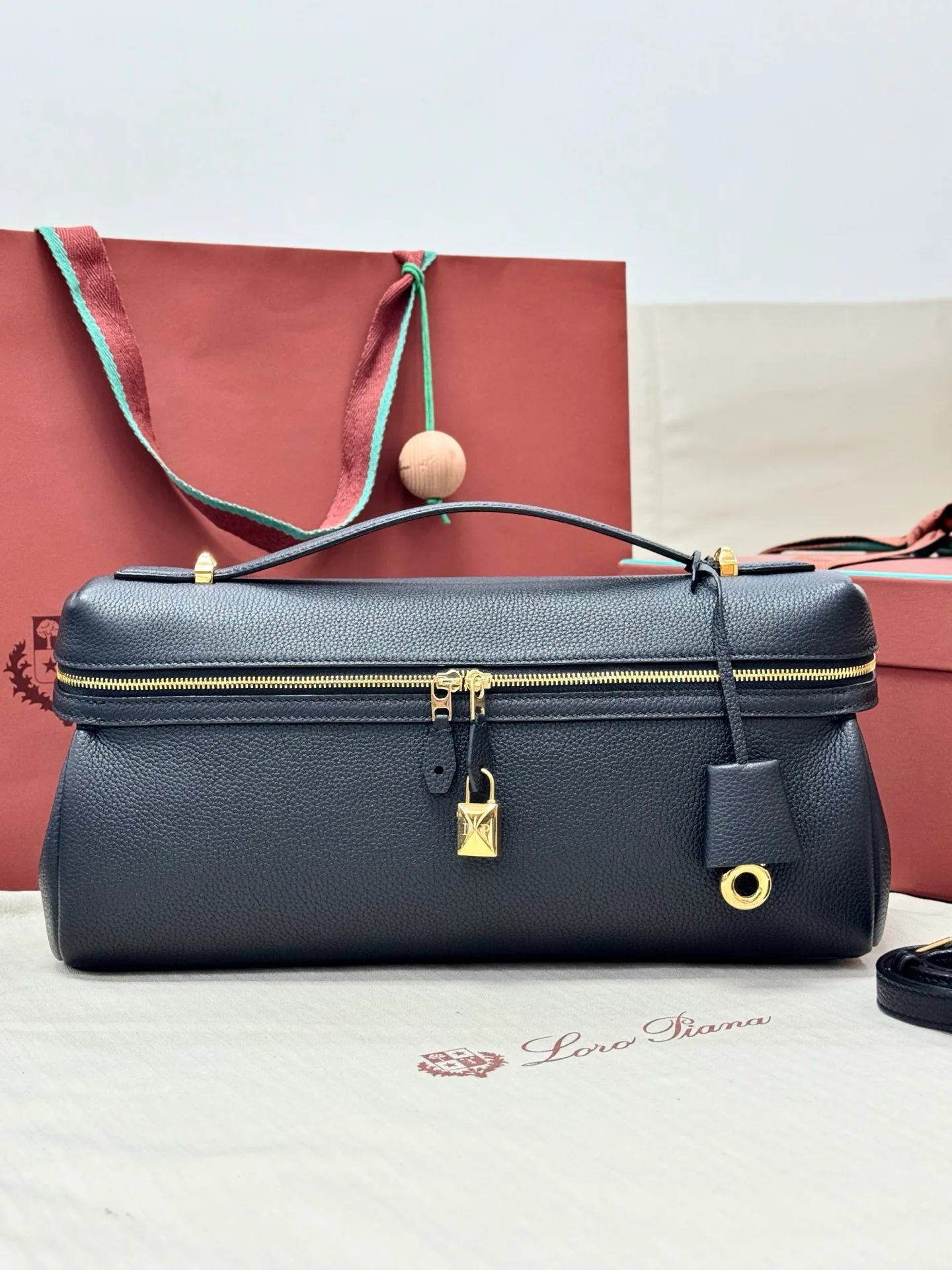 Классические Сумки Женские Loro Piana 11472668