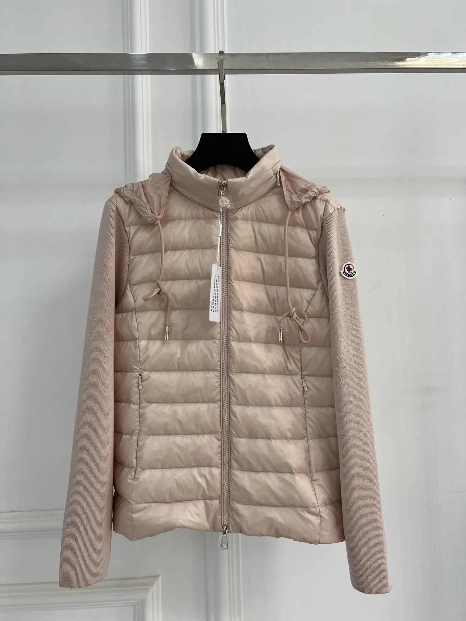 Куртки И Пуховики Женские Moncler 18416265