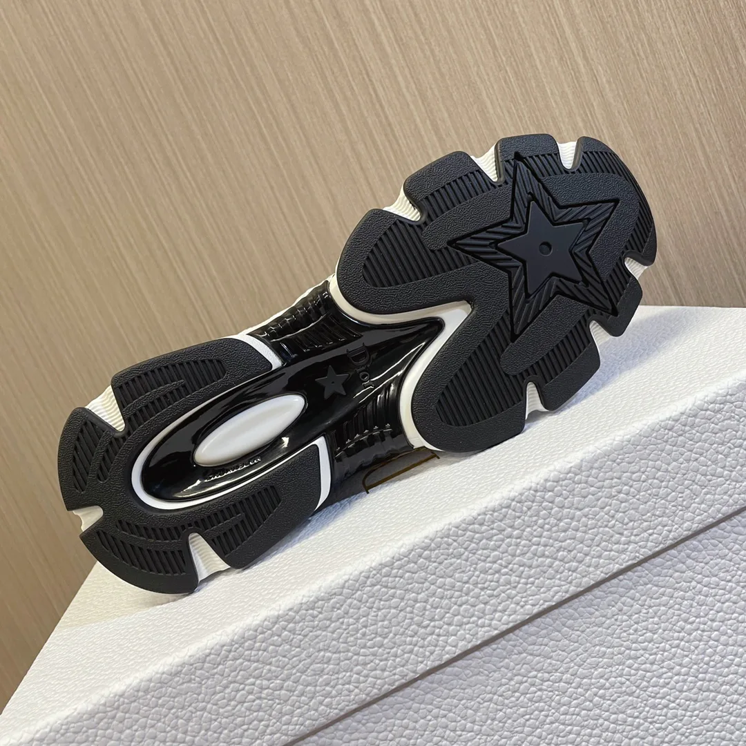 Кроссовки Мужские Christian Dior 1386271