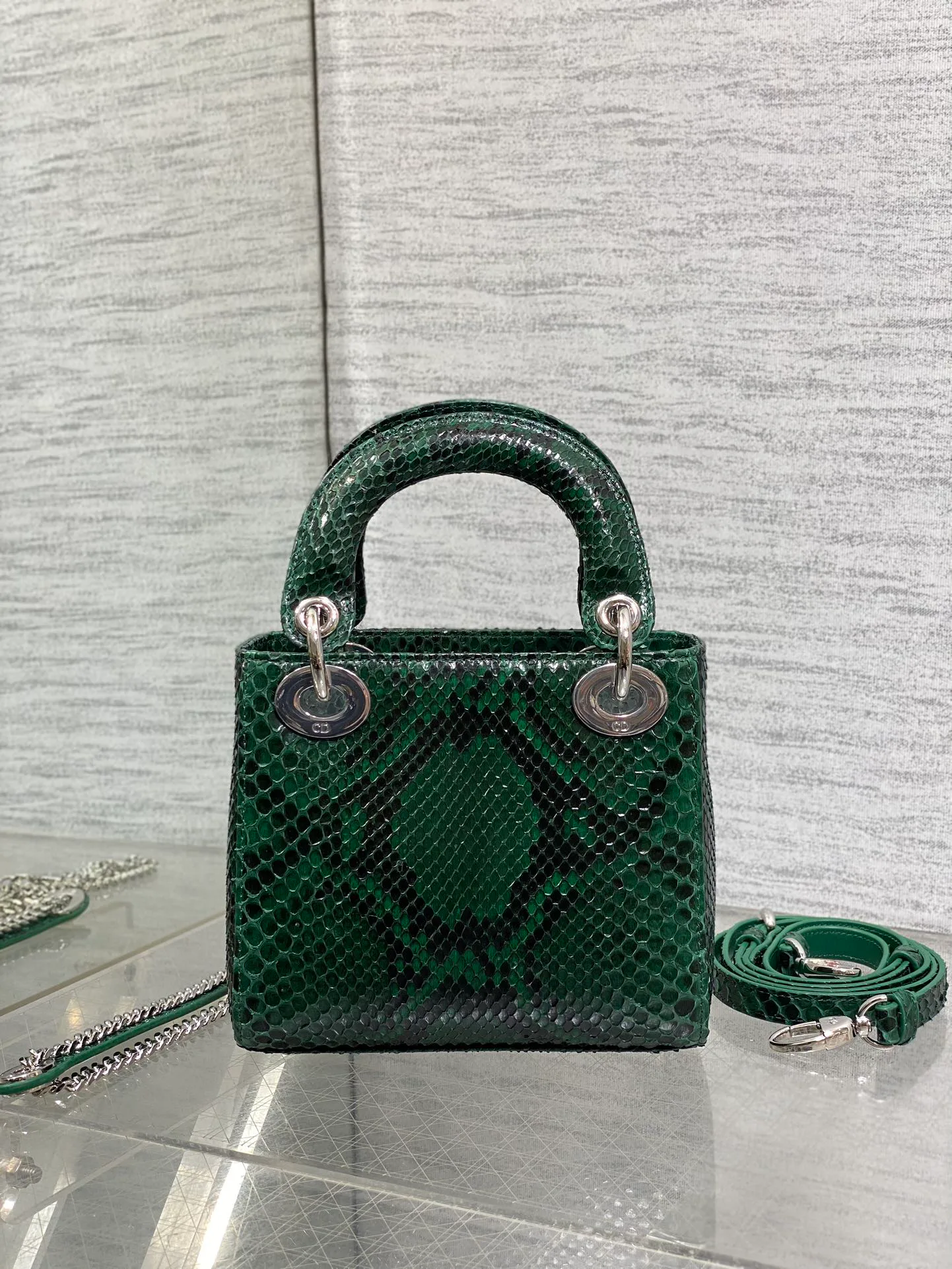Классические Сумки Женские Christian Dior 11581738