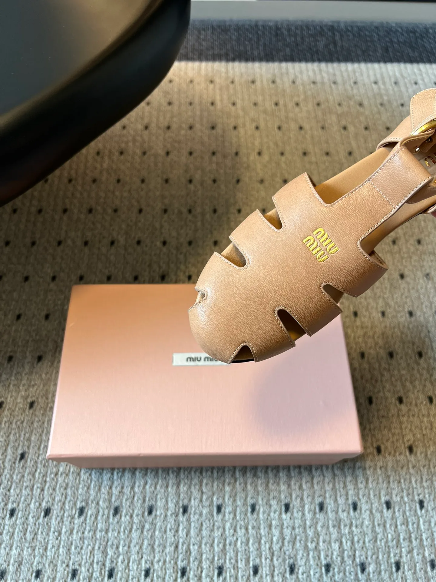 Босоножки Женские Miu Miu 11594572
