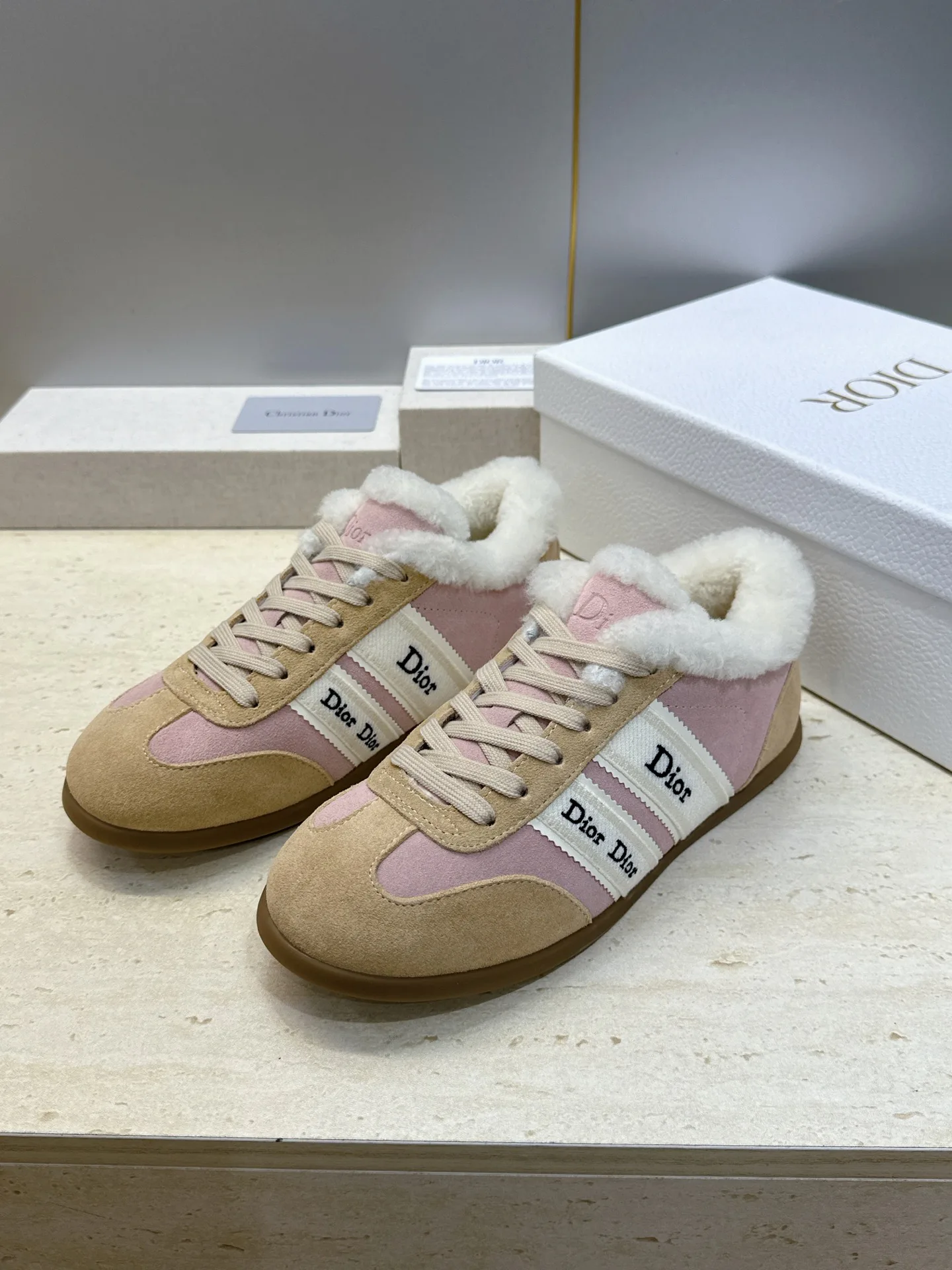 Кроссовки Женские Christian Dior 18247834