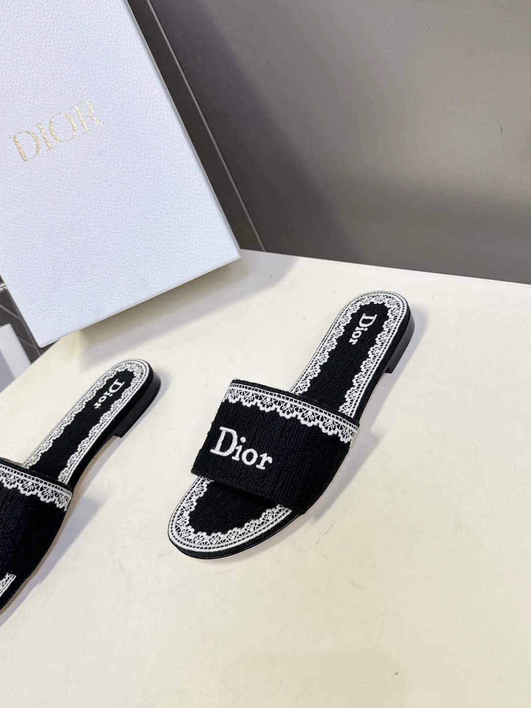 Шлепанцы Женские Christian Dior 4525647
