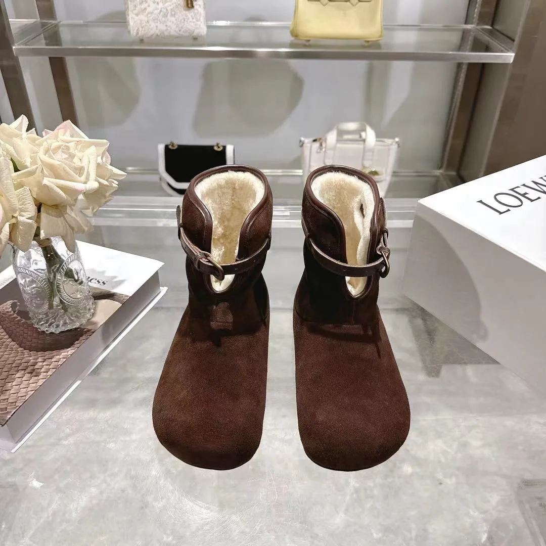 Угги Женские Loewe 369500