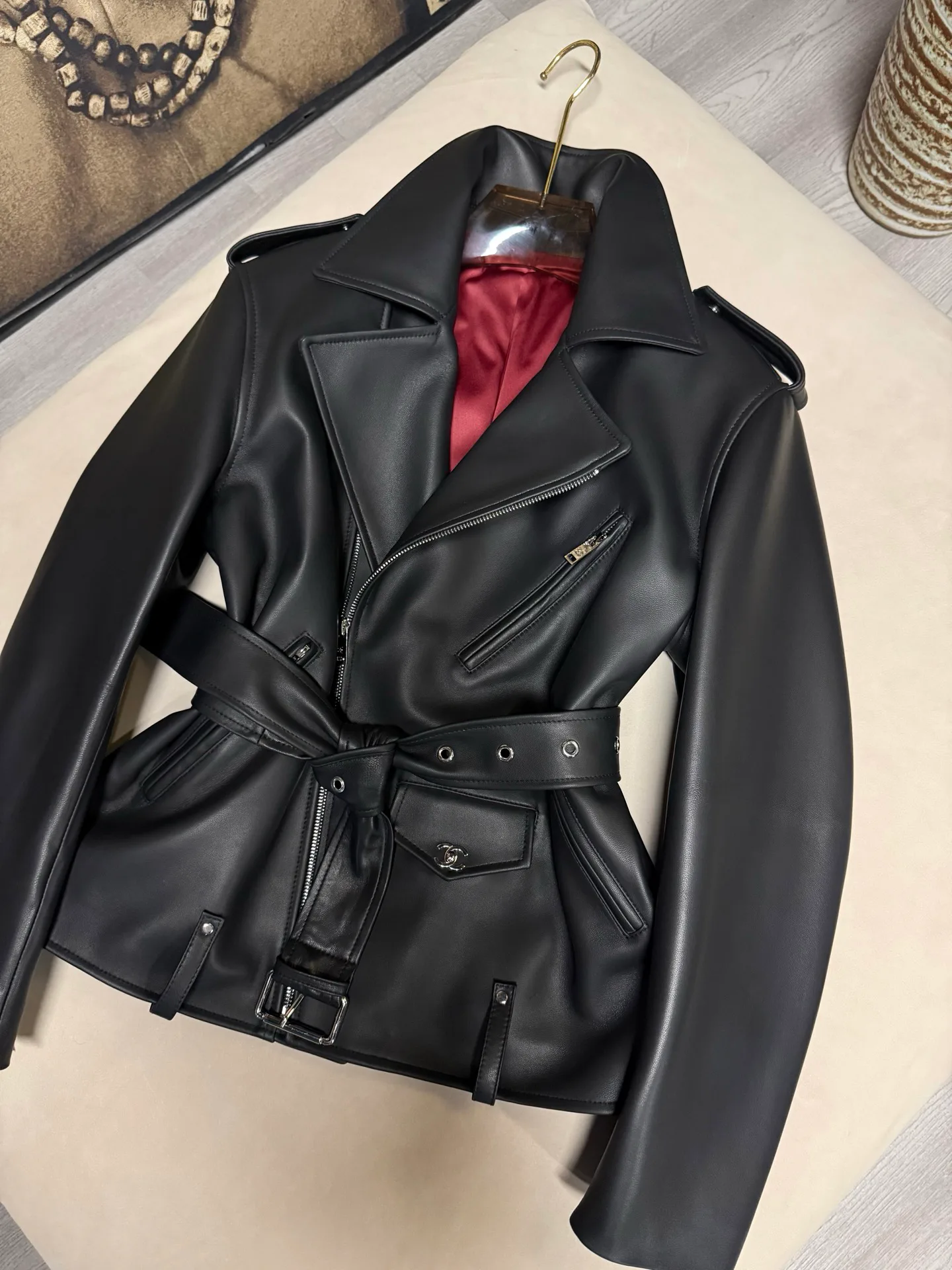 Кожаные Куртки И Дублёнки Женские Chanel 18358903