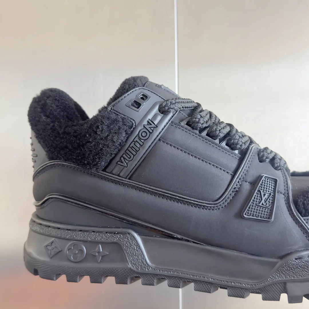 Кроссовки Женские Louis Vuitton 317478