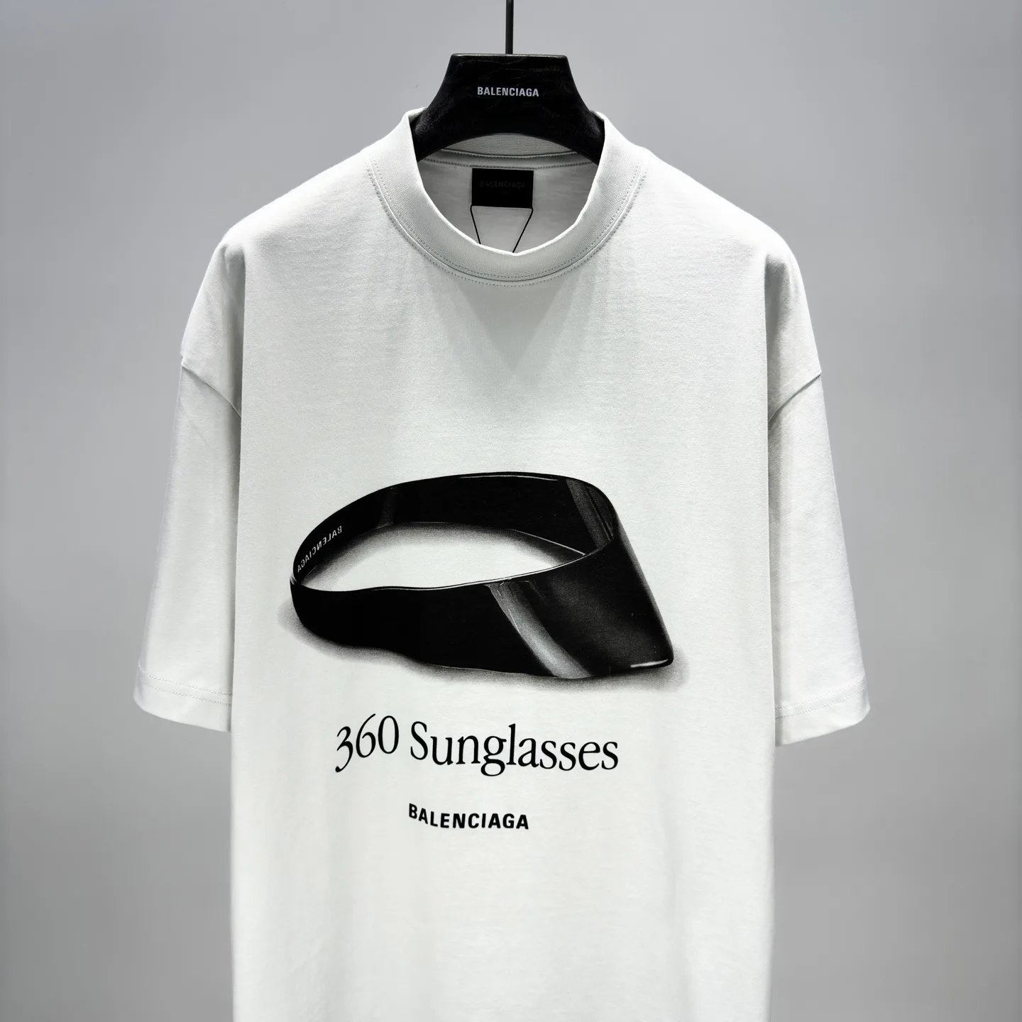 Футболки Женские Balenciaga 11334