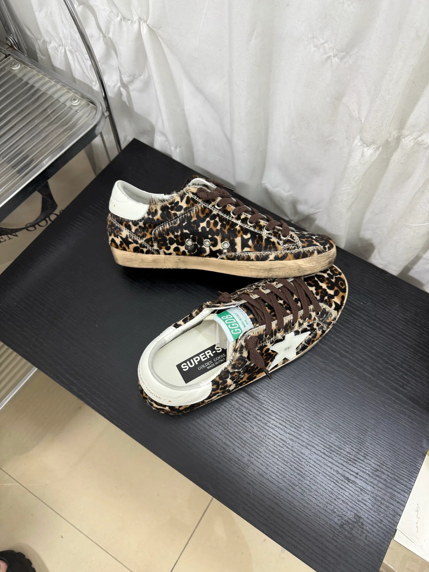 Кроссовки Женские Golden Goose 19534274