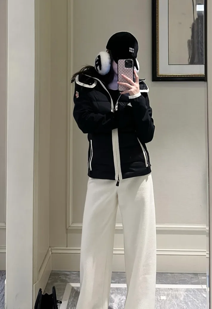 Куртки И Пуховики Женские Moncler 18761462
