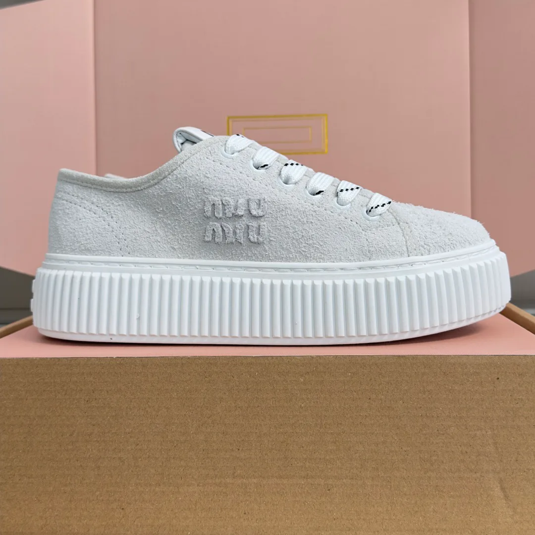 Кроссовки Женские Miu Miu 17950572