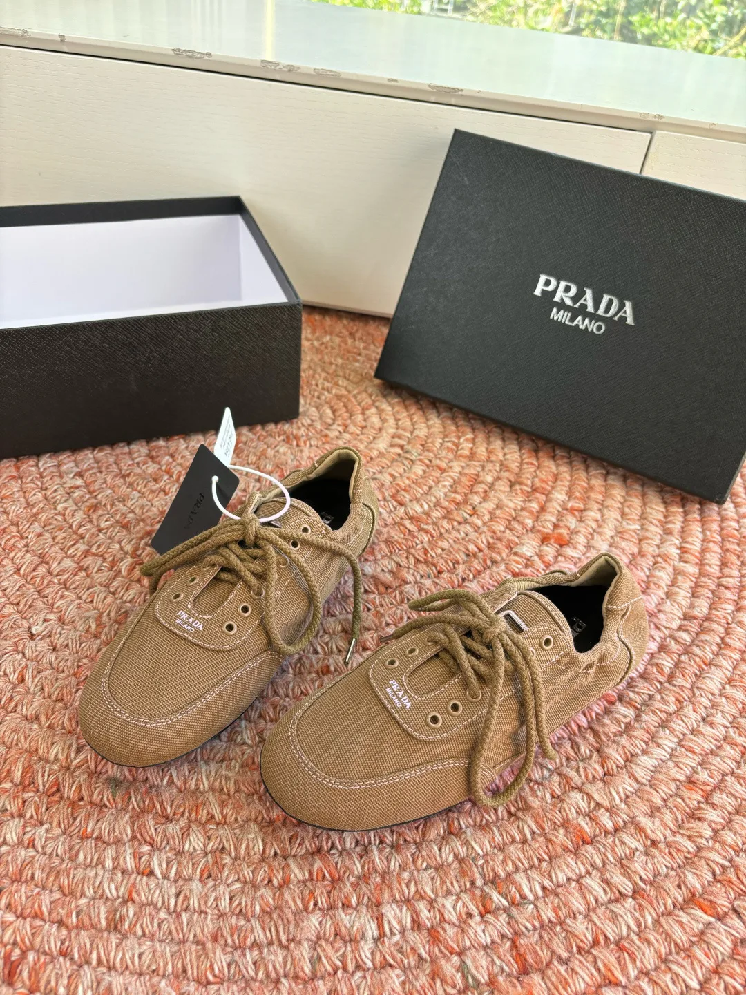 Кроссовки Женские Prada 10446948