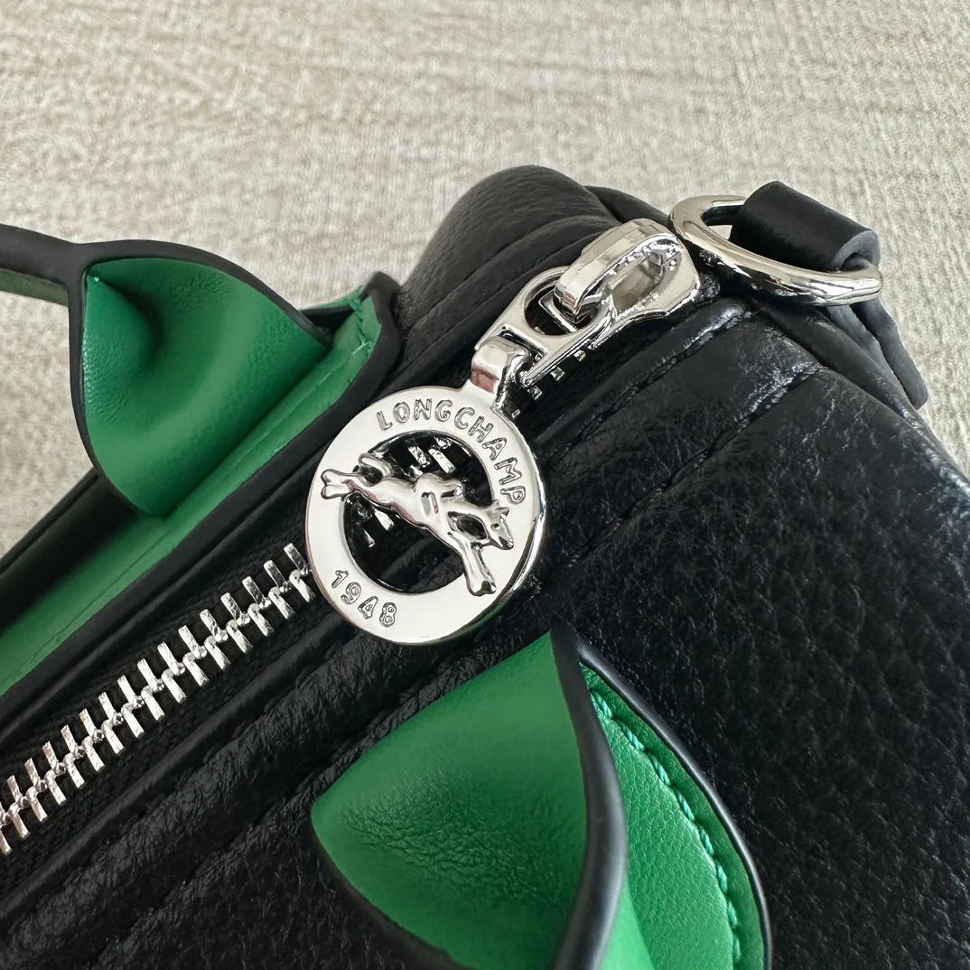 Сумки На Ремне Женские Loro Piana 28523