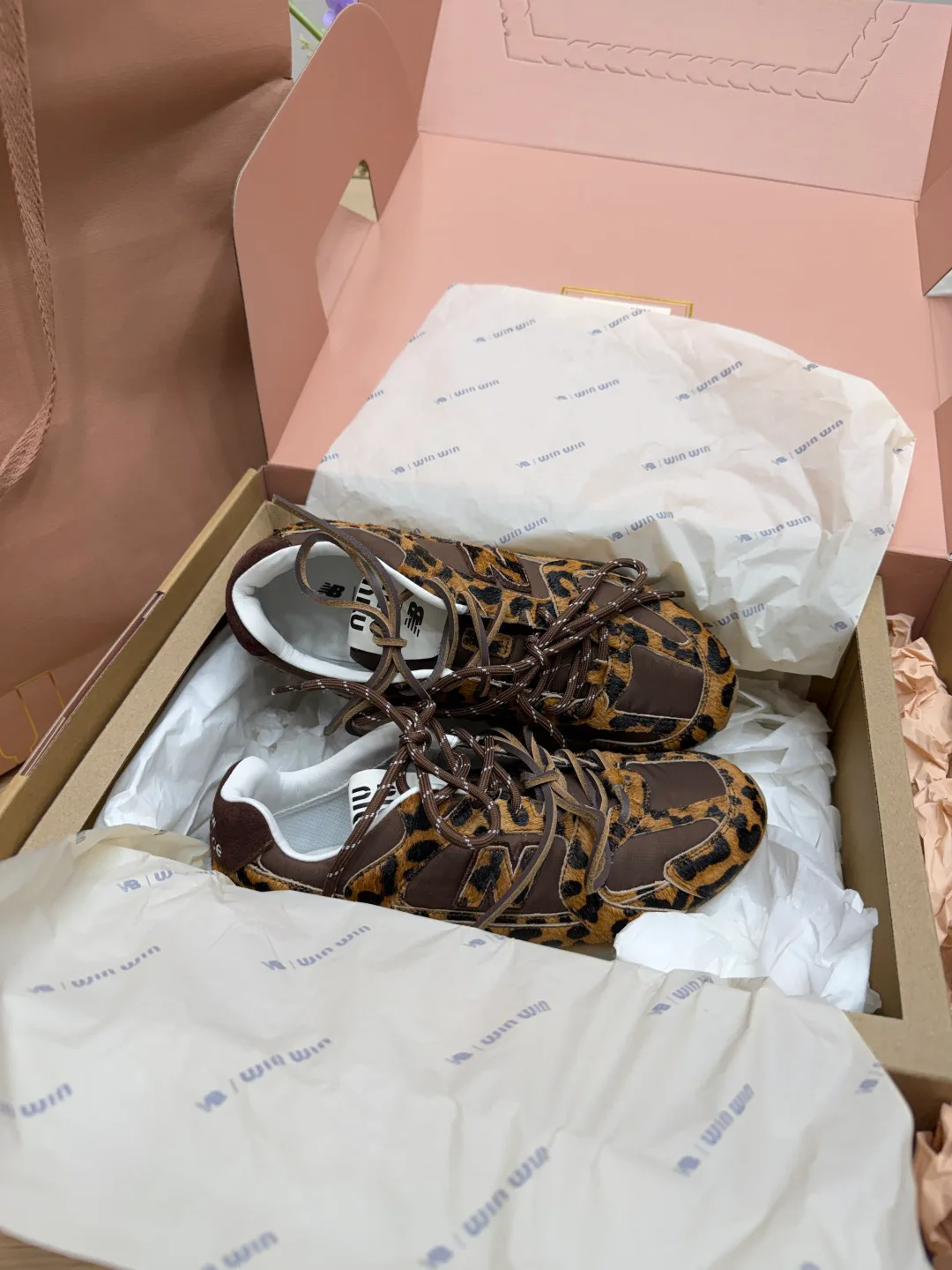 Кроссовки Женские Miu Miu 18544692