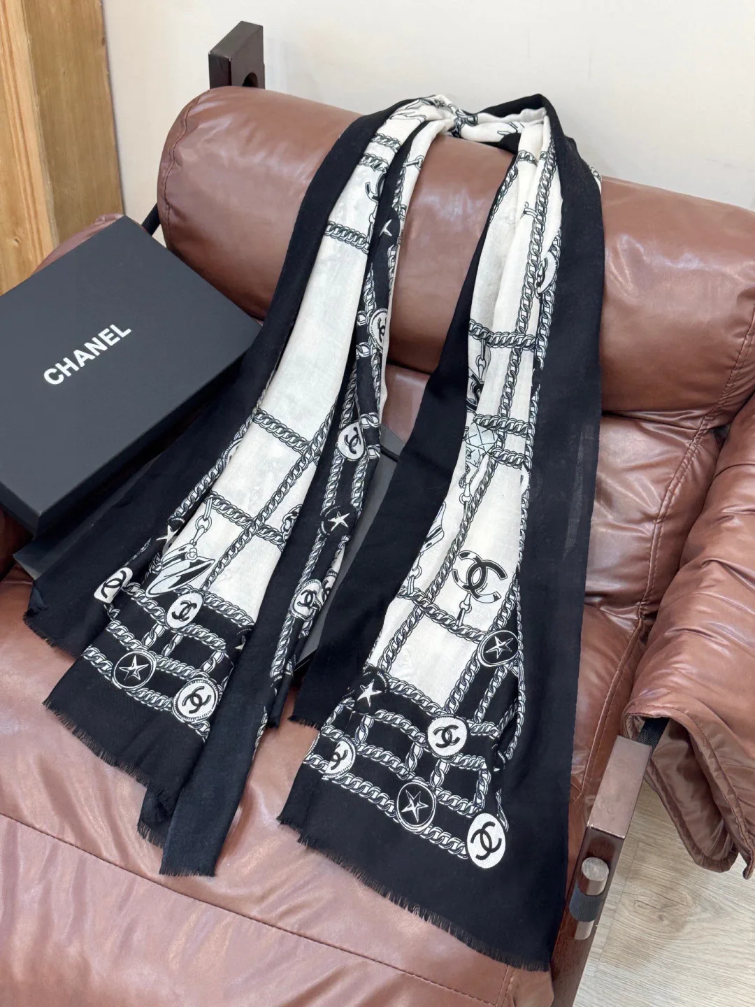 Шарфы Chanel 1036349