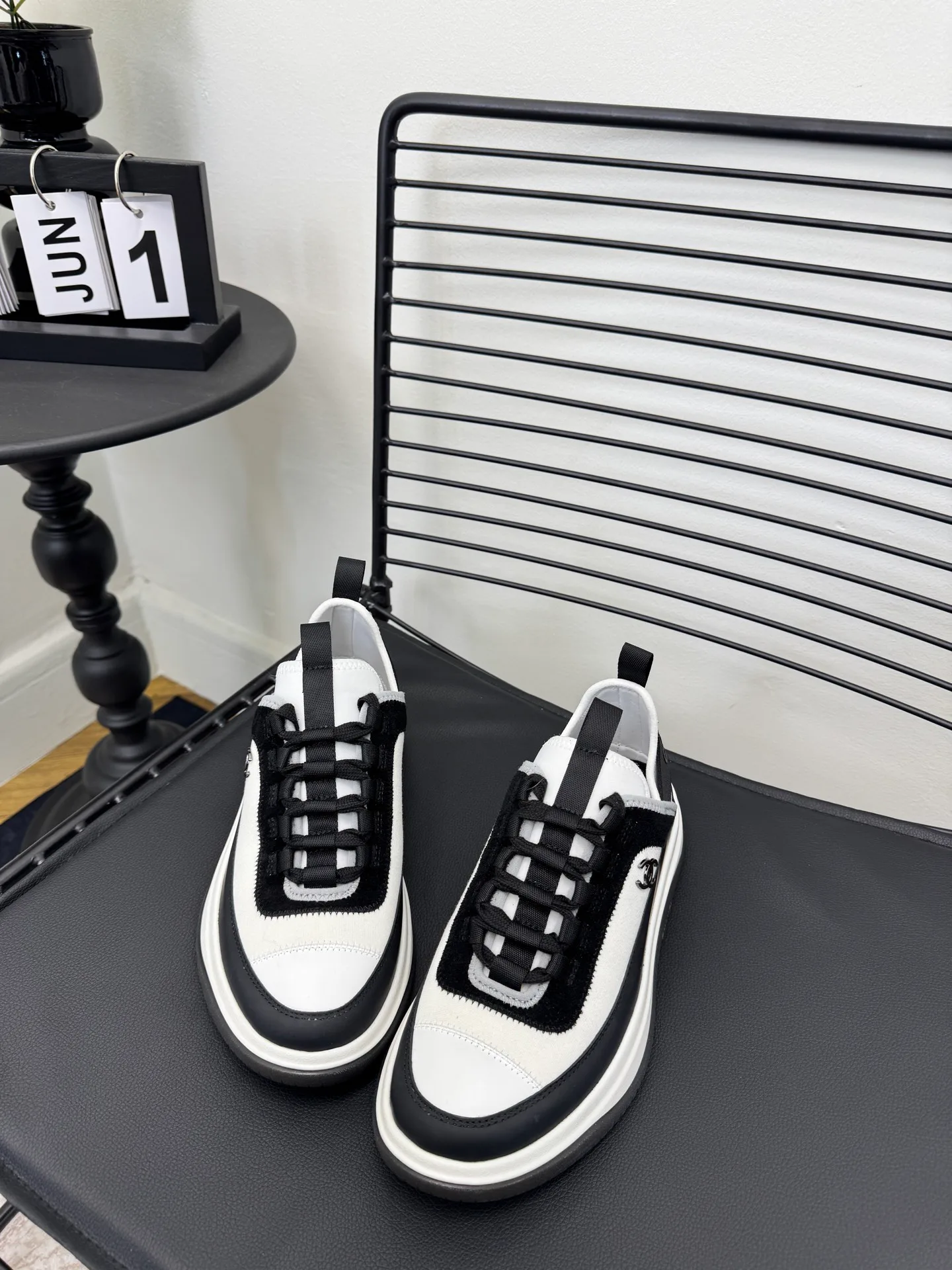 Кроссовки Женские Chanel 11494645