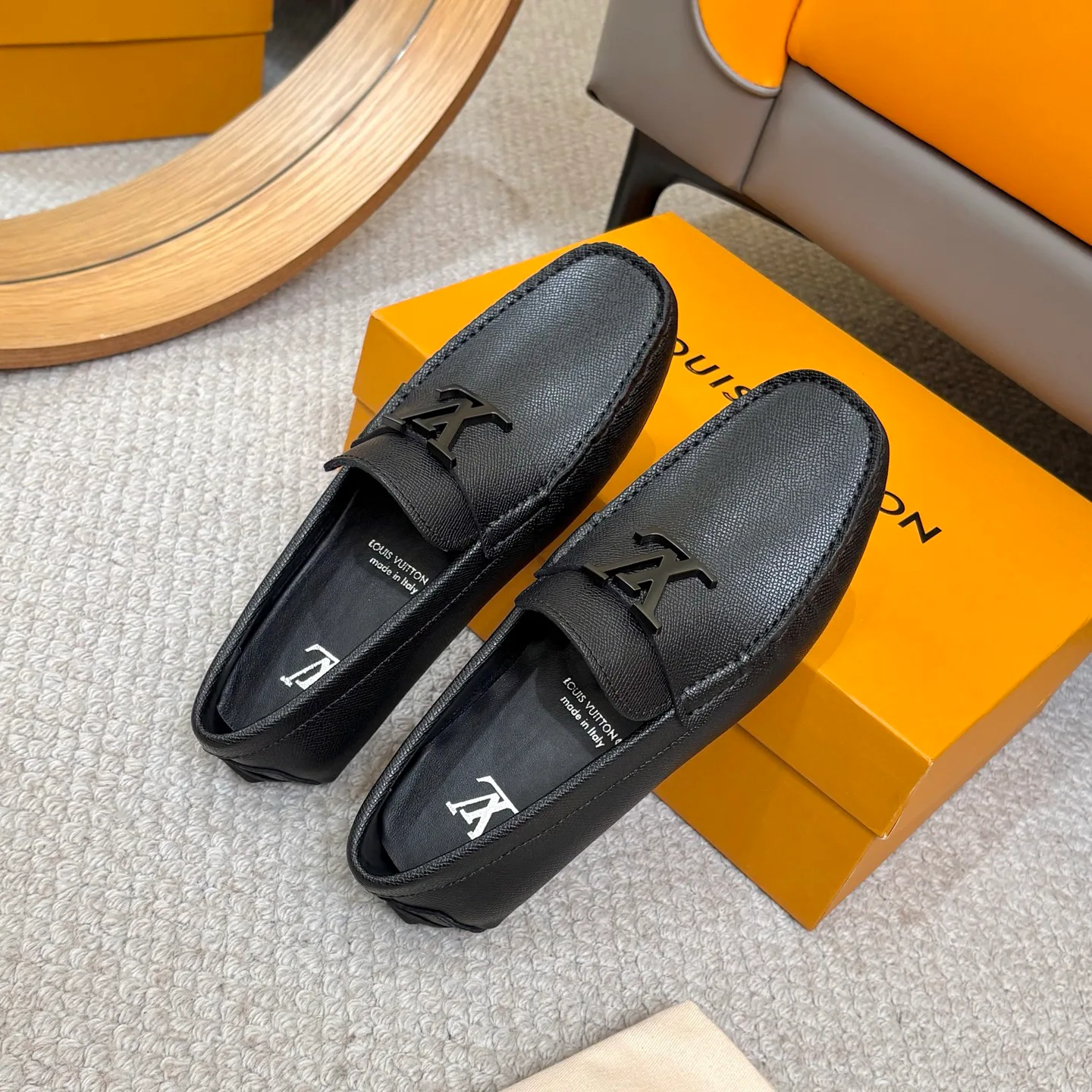 Лоферы И Туфли Мужские Louis Vuitton 19367702