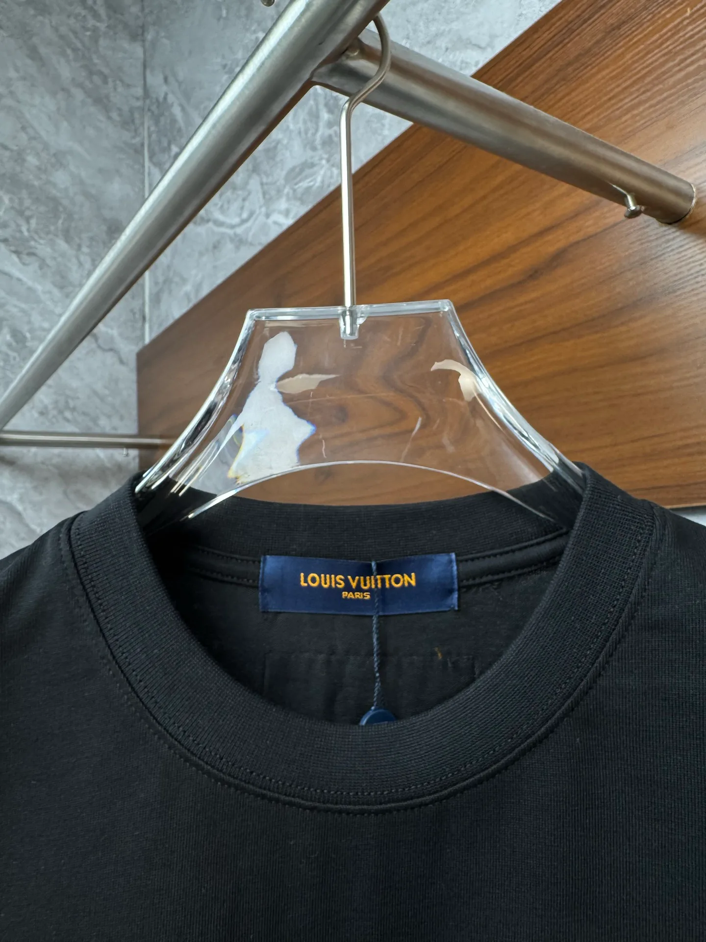 Футболки Женские Louis Vuitton 1822670