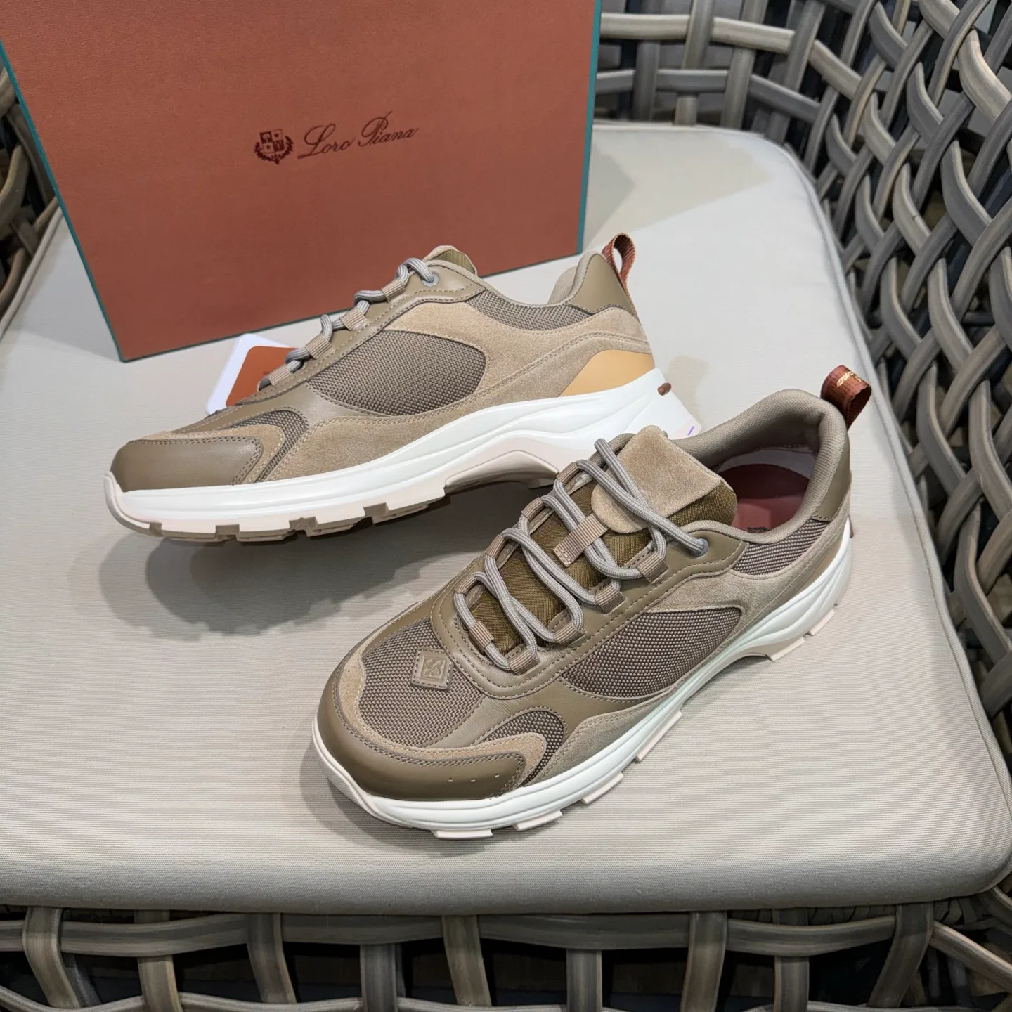 Кроссовки Мужские Loro Piana 17526