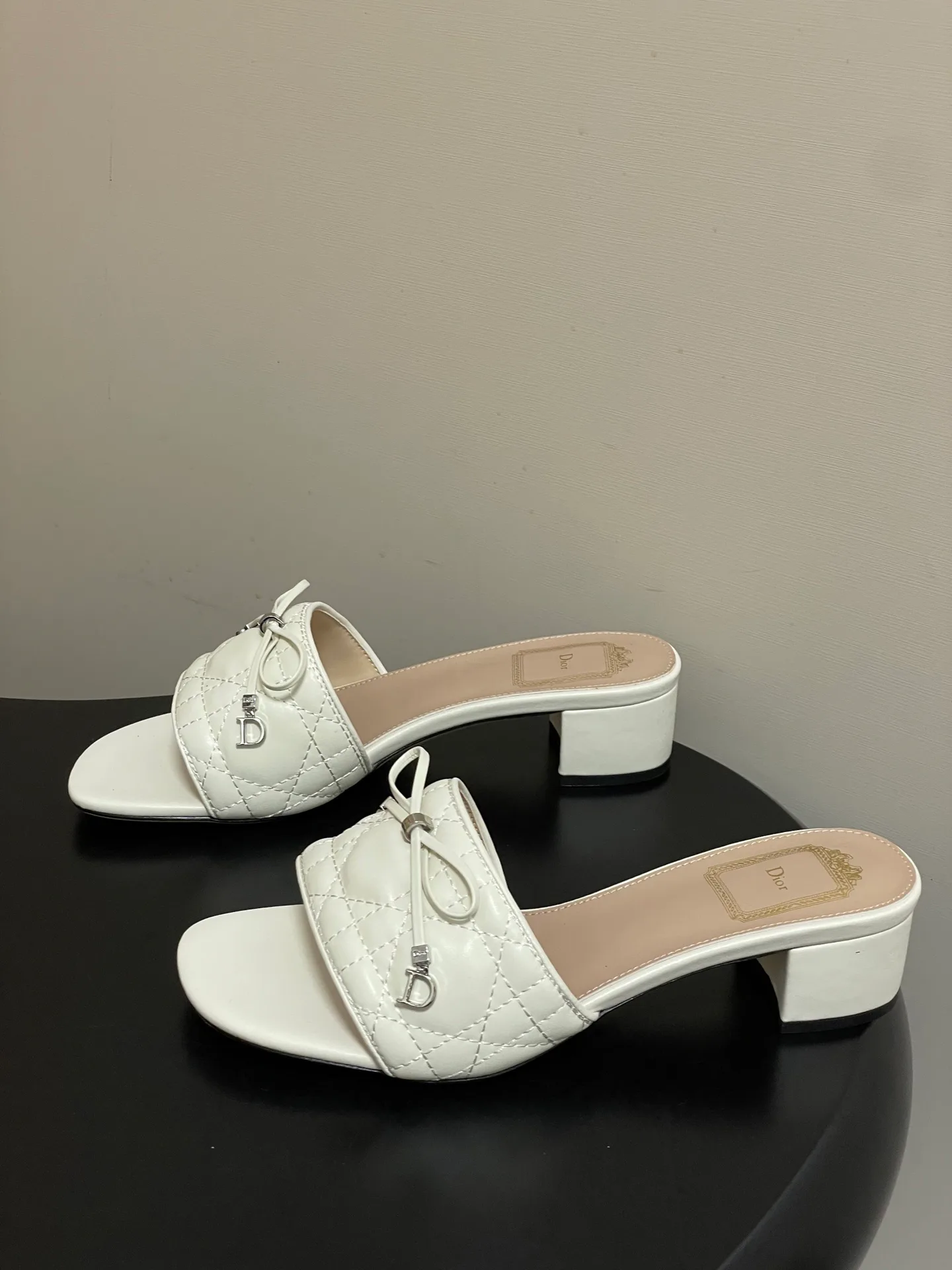 Босоножки Женские Christian Dior 12850917