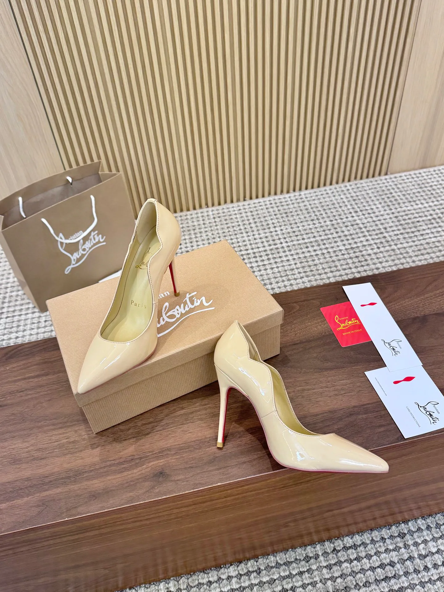 Туфли Женские Christian Louboutin 827147