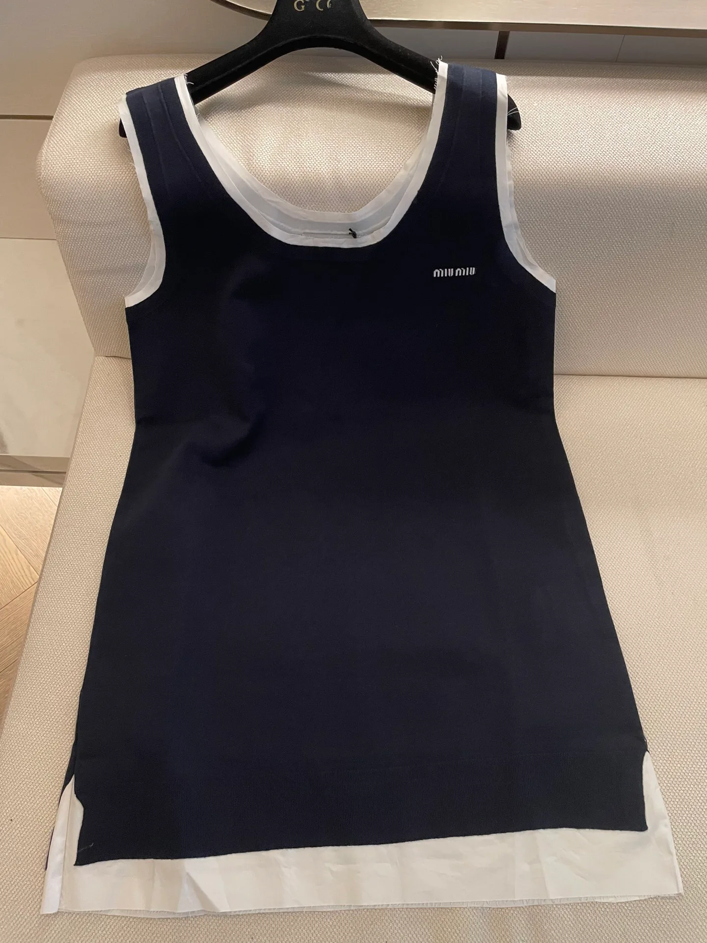 Платья Женские Miu Miu 22392