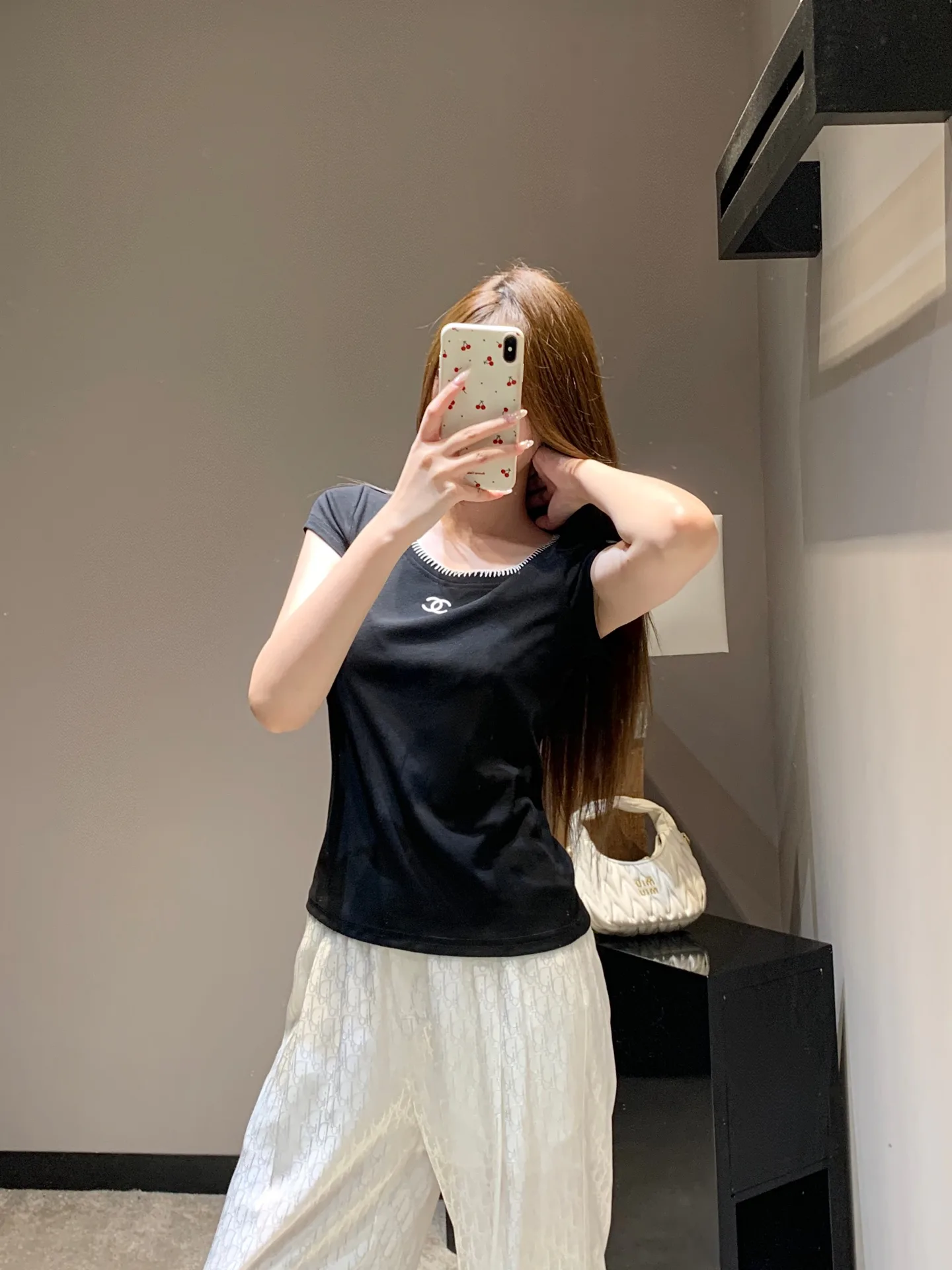 Футболки Женские Chanel 10703548