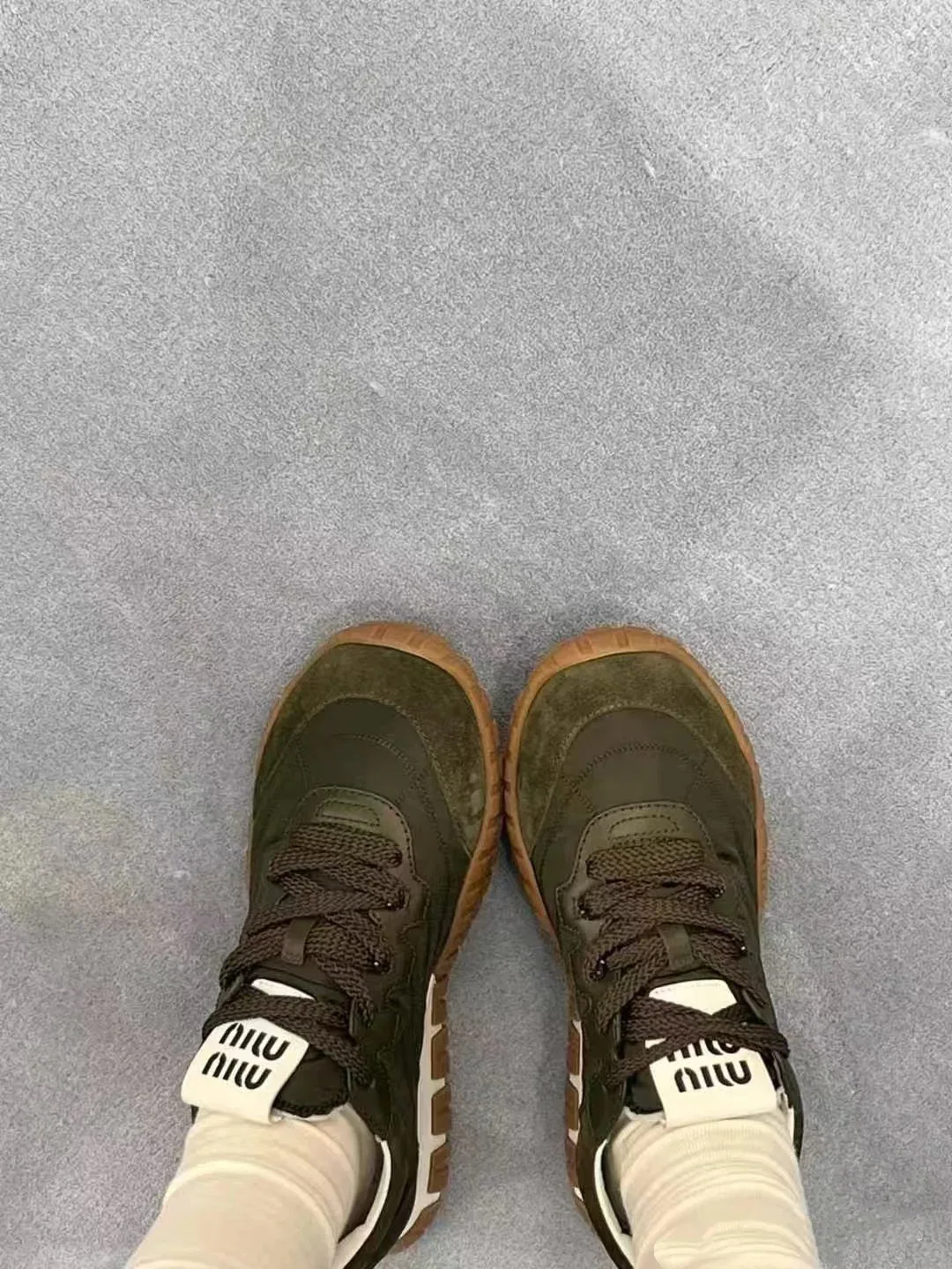 Кроссовки Женские Miu Miu 81820