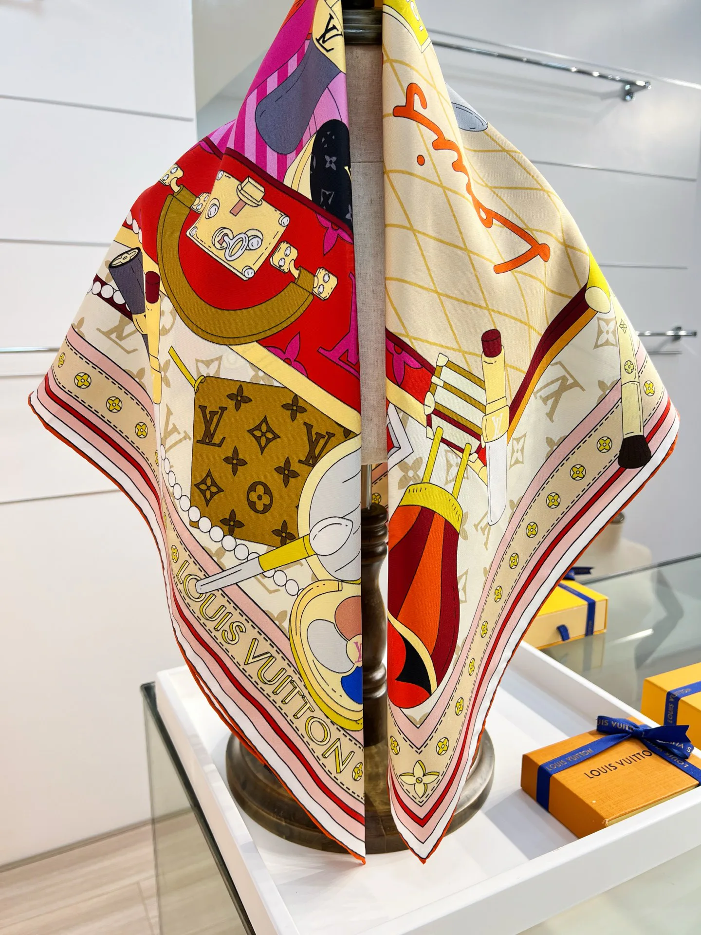 Платки Louis Vuitton 1883226