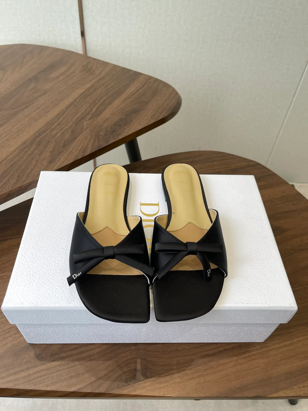 Шлепанцы Женские Christian Dior 14323661