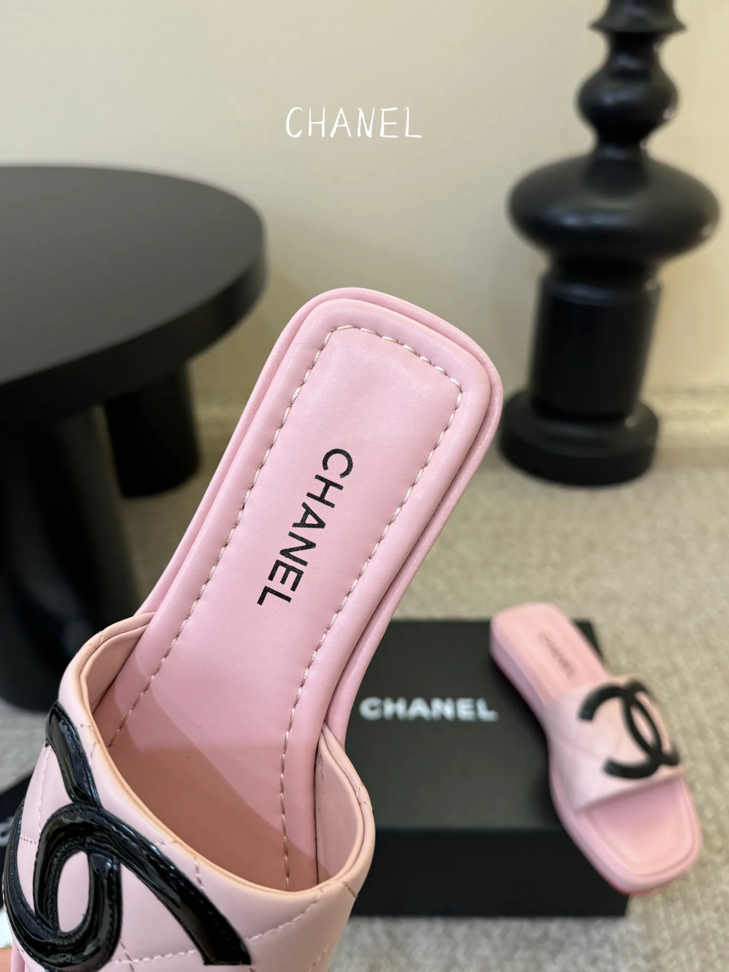 Шлепанцы Женские Chanel 11695987