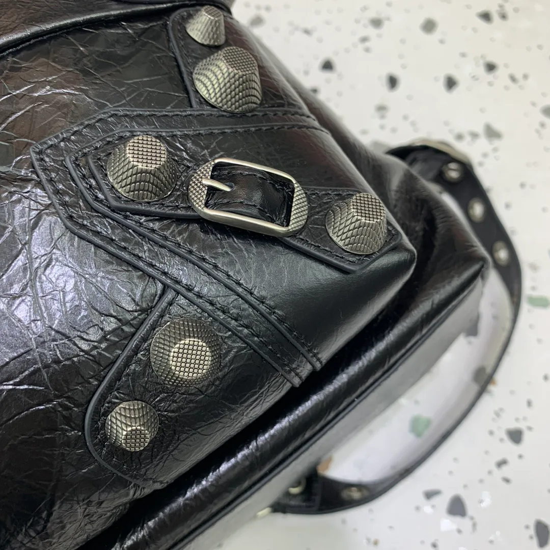 Рюкзаки Женские Balenciaga 15123191