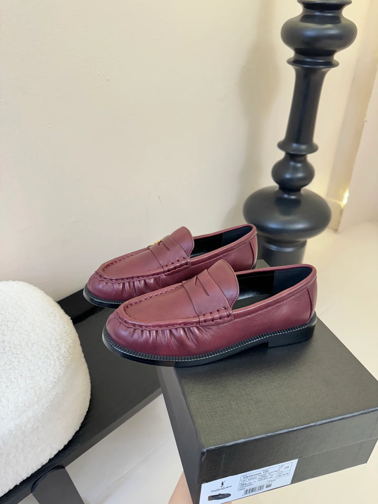 Лоферы Женские Saint Laurent 80652