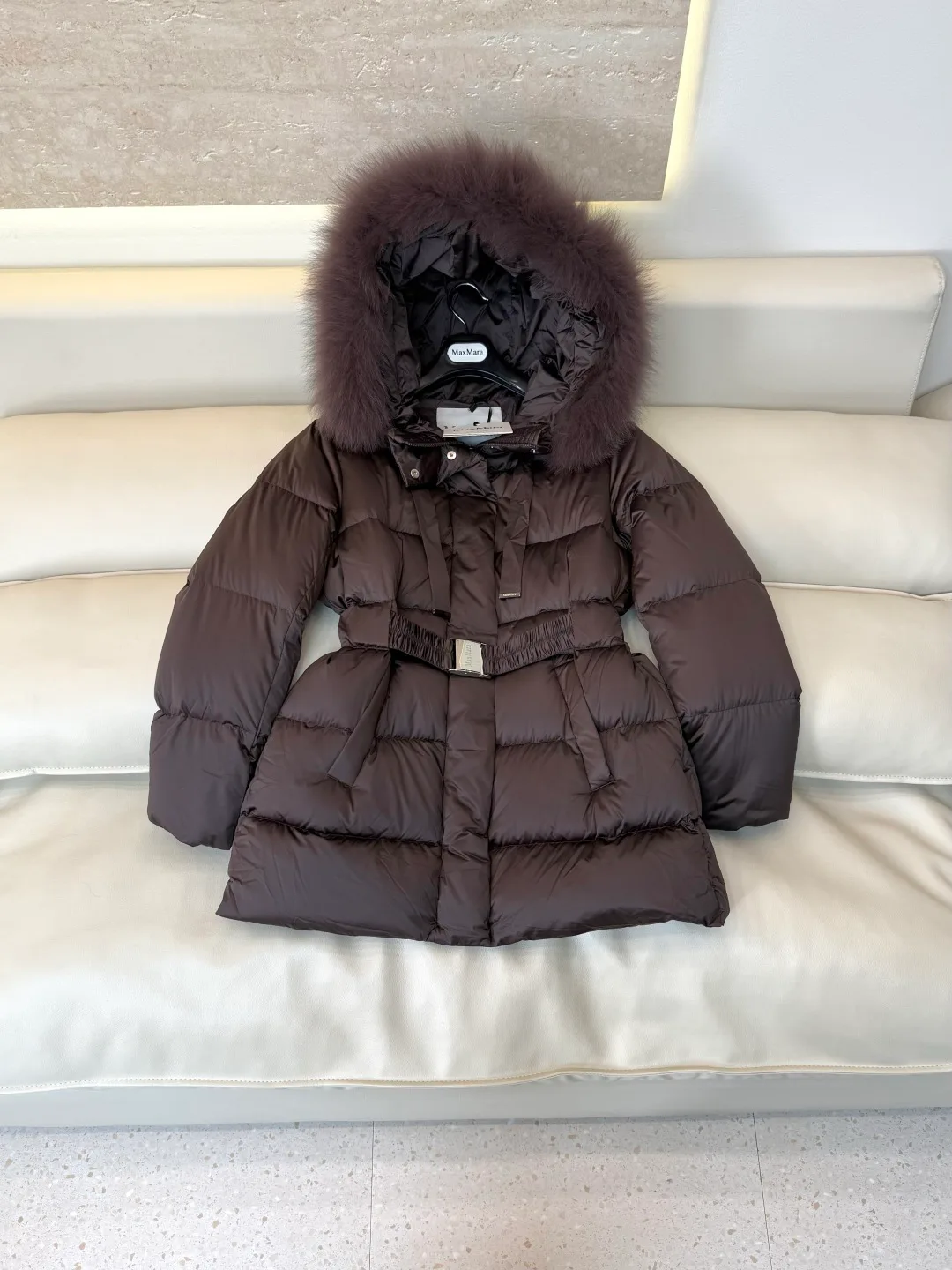 Куртки И Пуховики Женские Max Mara 18226351