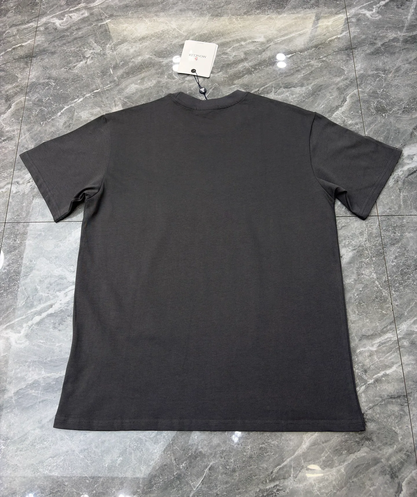 Футболки Женские Moncler 11424381